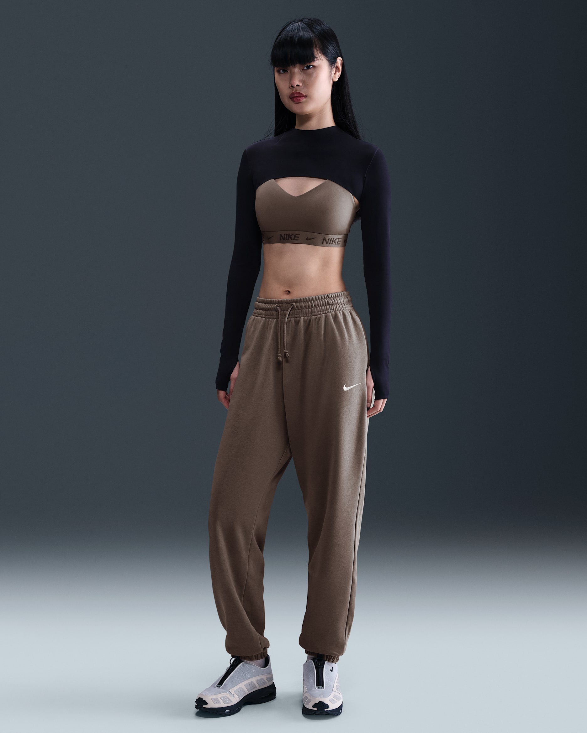 Pants de entrenamiento de French Terry oversized de tiro alto para mujer Nike Sportswear Phoenix Fleece - Marrón visón/Vela