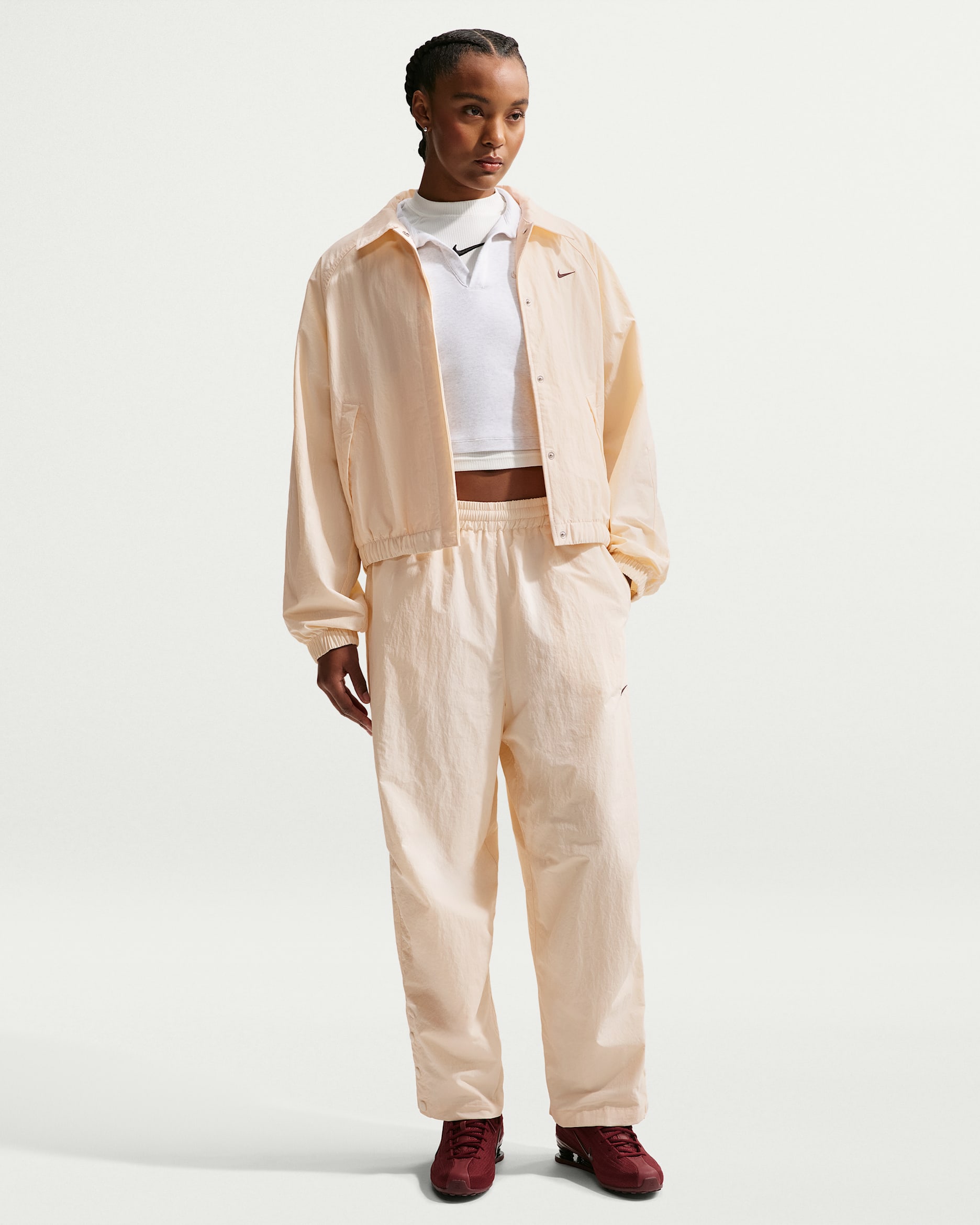 Nike Sportswear Women's Oversized High-Waisted Woven Pants - Chalk/Black