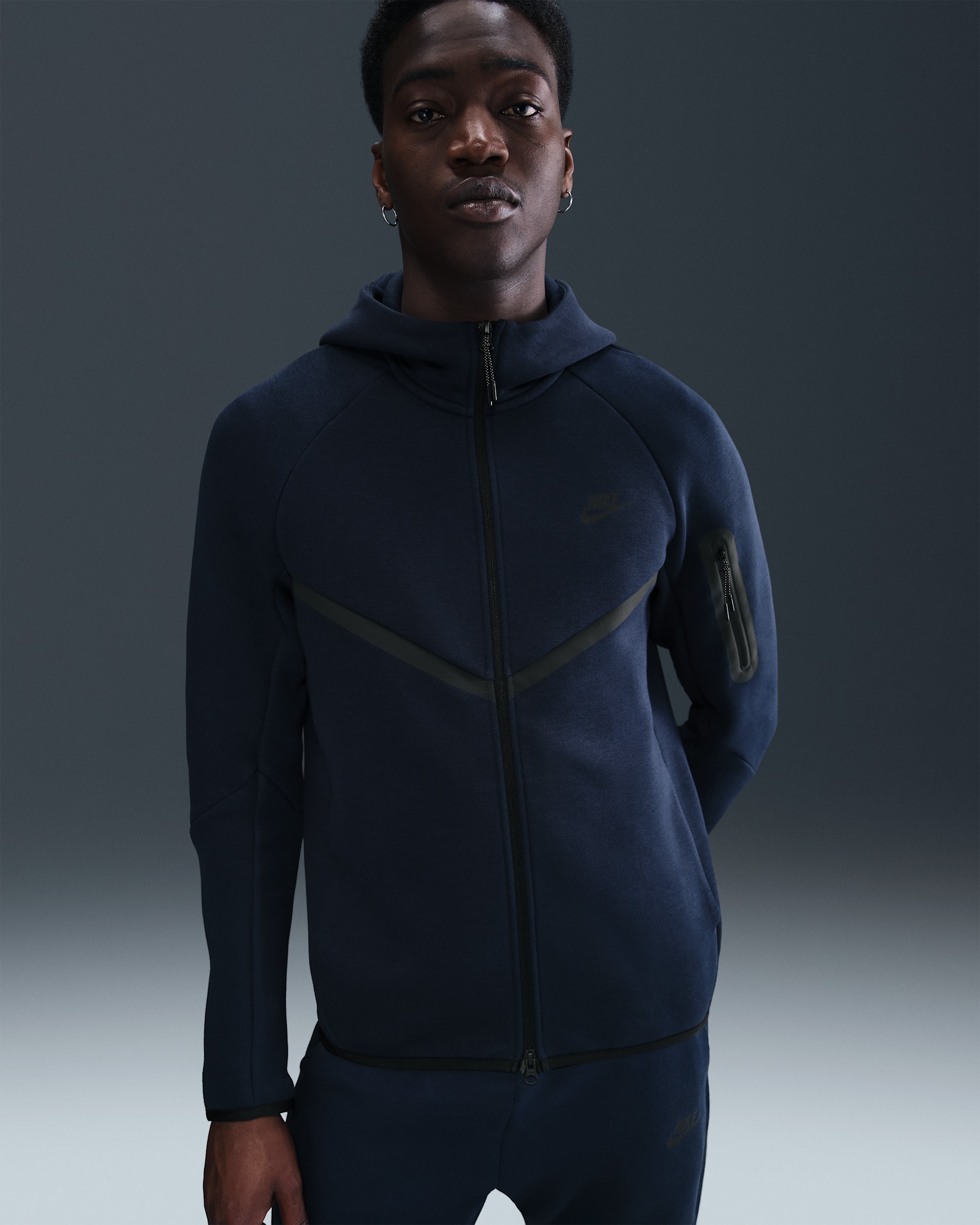 Nike Tech Windrunner-Jacke aus Fleece mit durchgehendem Reißverschluss (Herren) - Obsidian/Schwarz