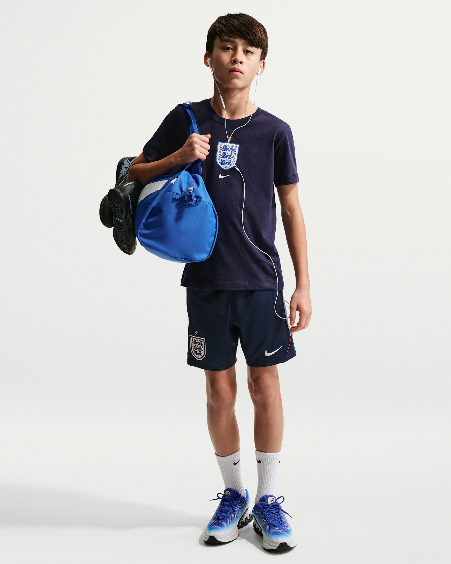 England Strike Older Kids' Nike Dri-FIT Football Knit Shorts - Obsidian/Speed Red/Work Blue/White