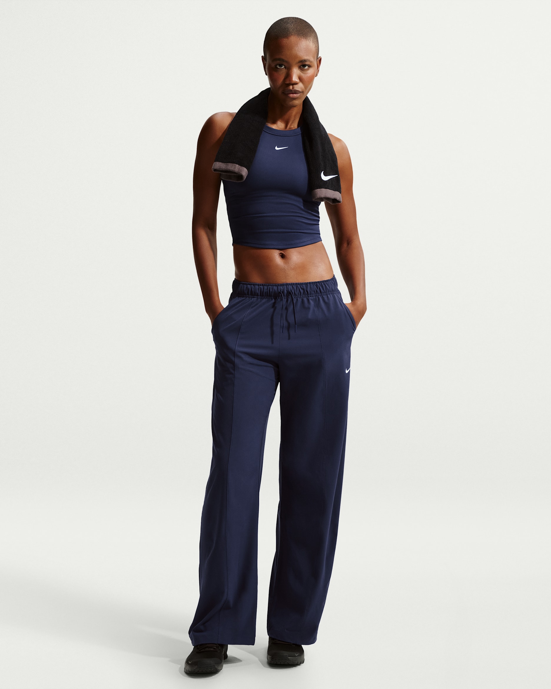 Nike One Women's Dri-FIT Woven Wide-Leg Trousers - Midnight Navy/White
