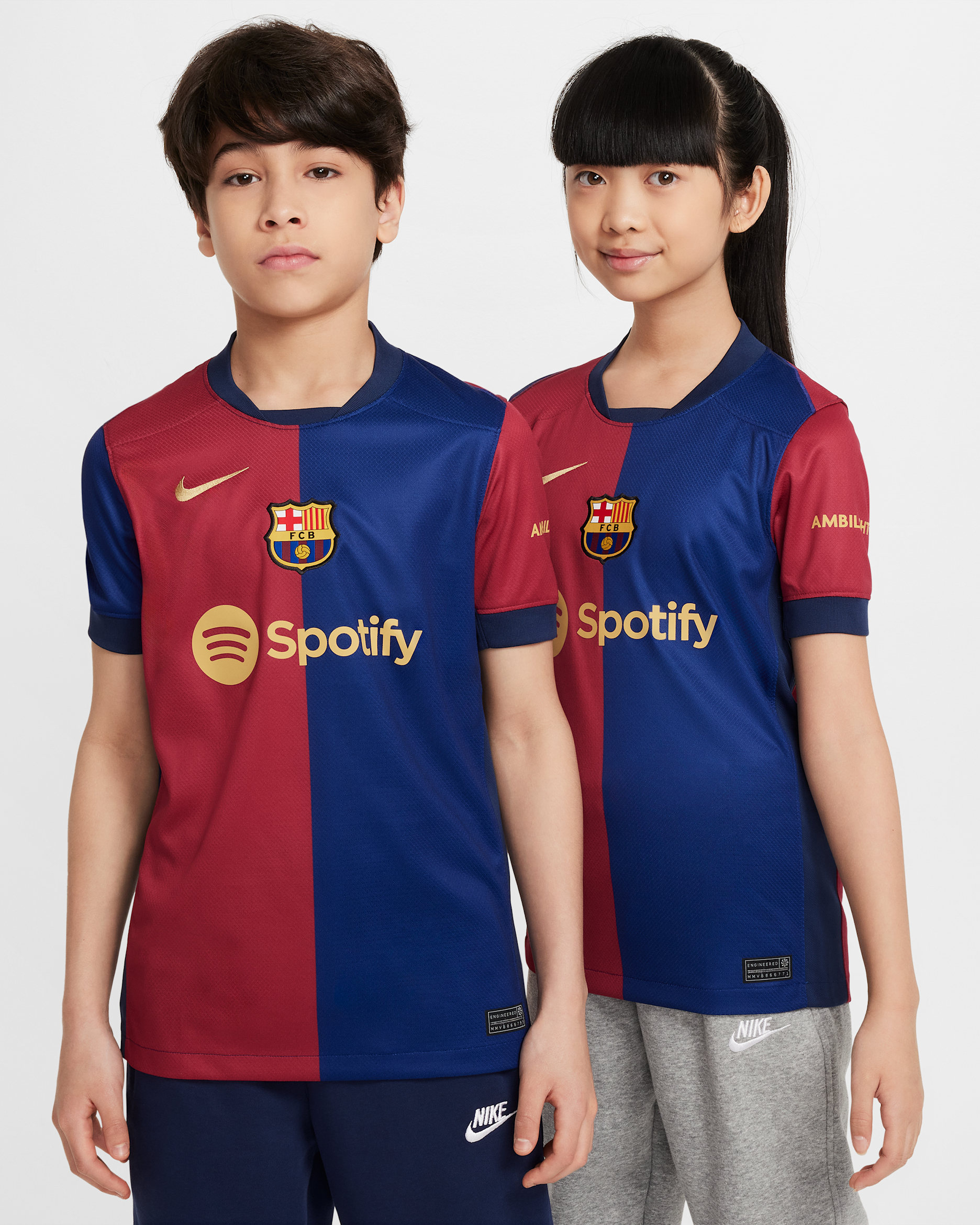 F.C. Barcelona 2024/25 Stadium Home Older Kids' Nike Dri-FIT Football Replica Shirt - Deep Royal Blue/Noble Red/Midnight Navy/Club Gold