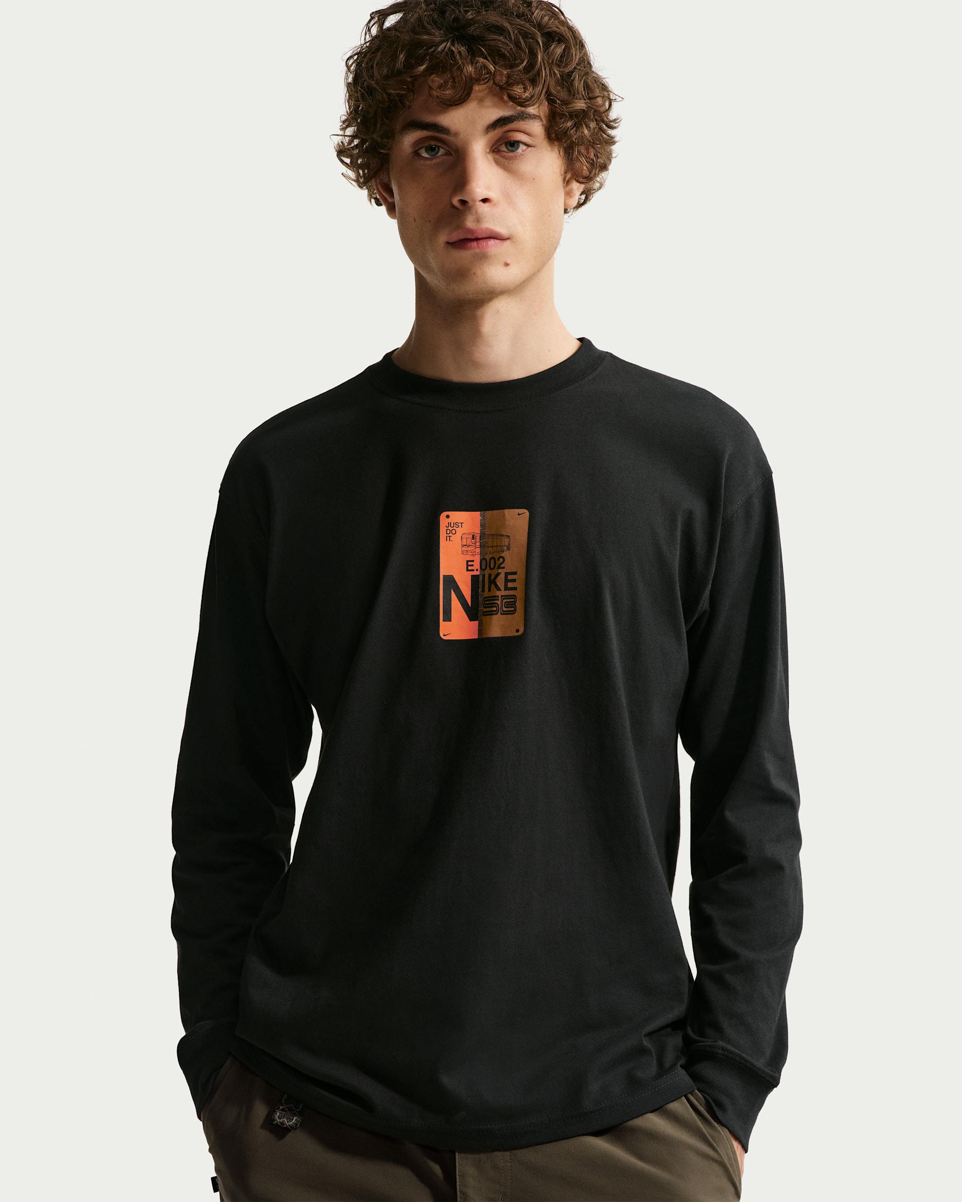 Playera de skateboarding holgada de manga larga Nike SB - Negro/Naranja seguridad