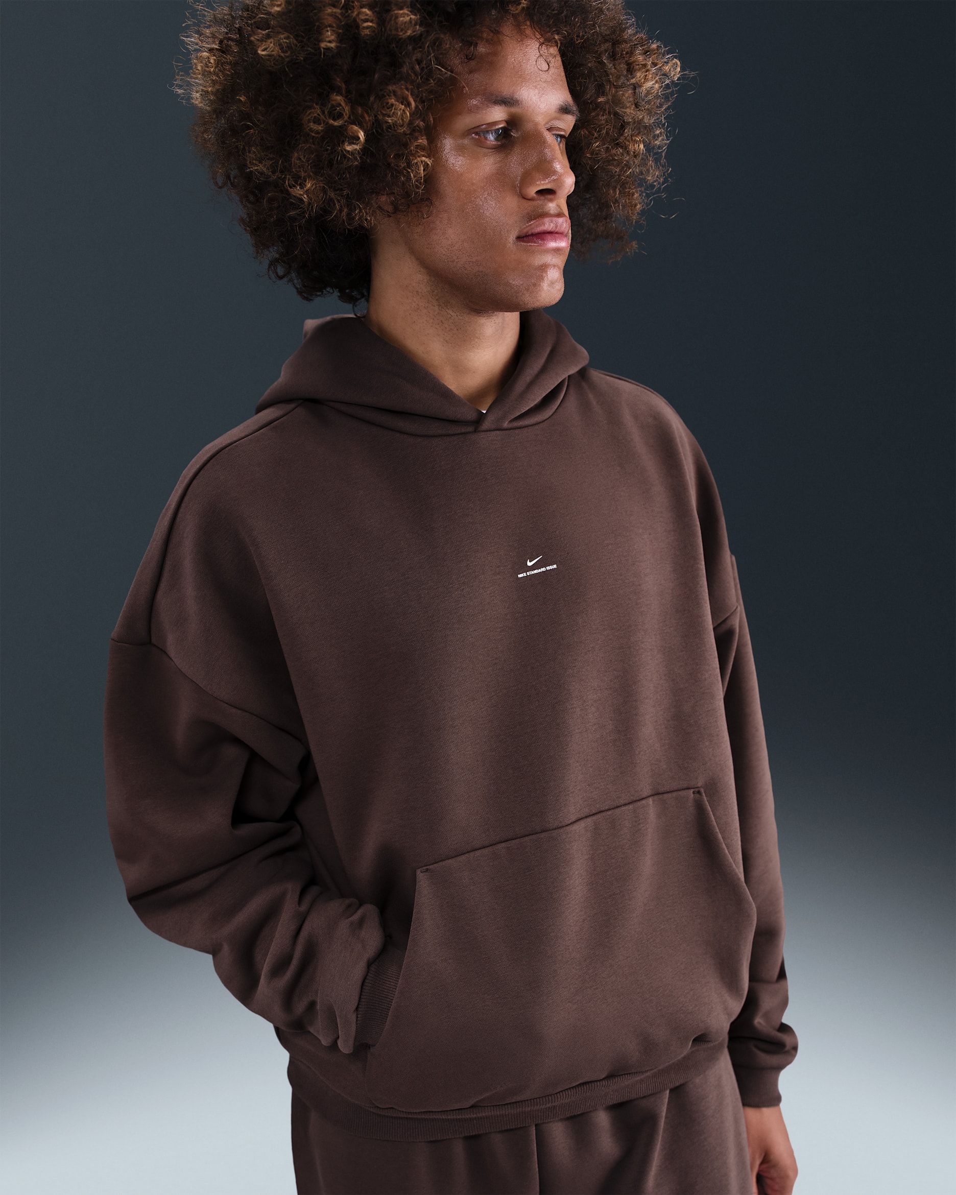 Nike Standard Issue Therma-FIT-Basketball-Hoodie aus gebürstetem Fleece (Herren) - Baroque Brown/Pale Ivory/Pale Ivory