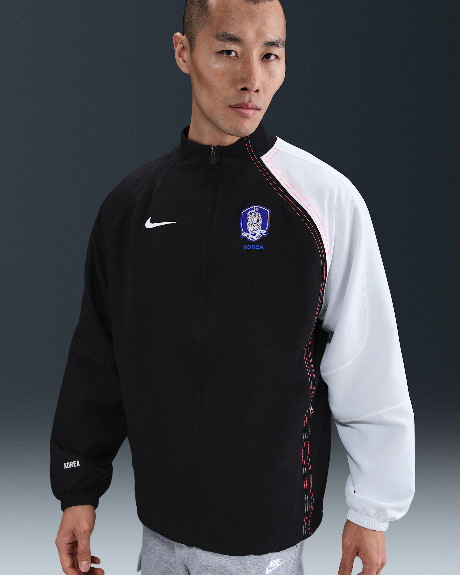 Veste de survêtement Replica Nike Football Corée du Sud 2004 Total 90 Reissue pour homme - Noir/Blanc/Laser Crimson/Blanc