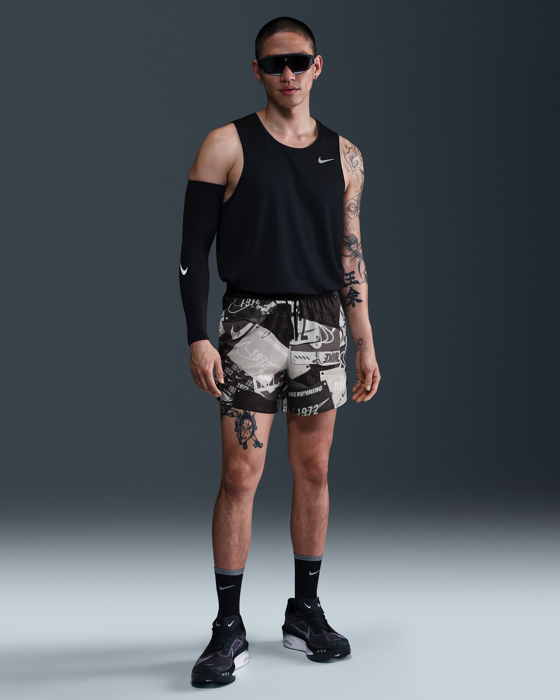 Nike Stride Run Energy 男款 Dri-FIT 5" 附內裡褲跑步短褲 - Off Noir/黑色/黑色