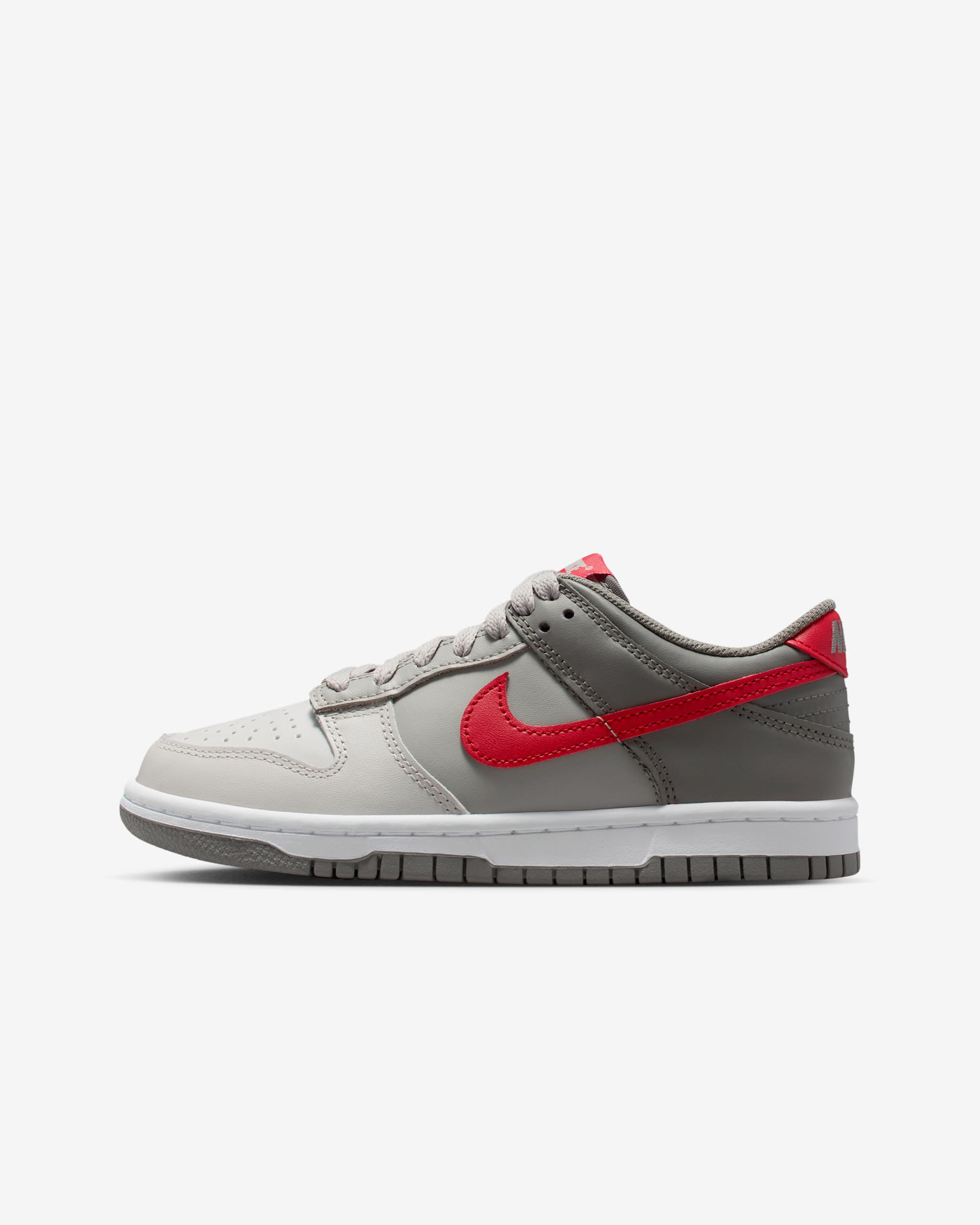 Nike Dunk Low Older Kids' Shoes - Cobblestone/Soft Grey/Night Silver/University Red