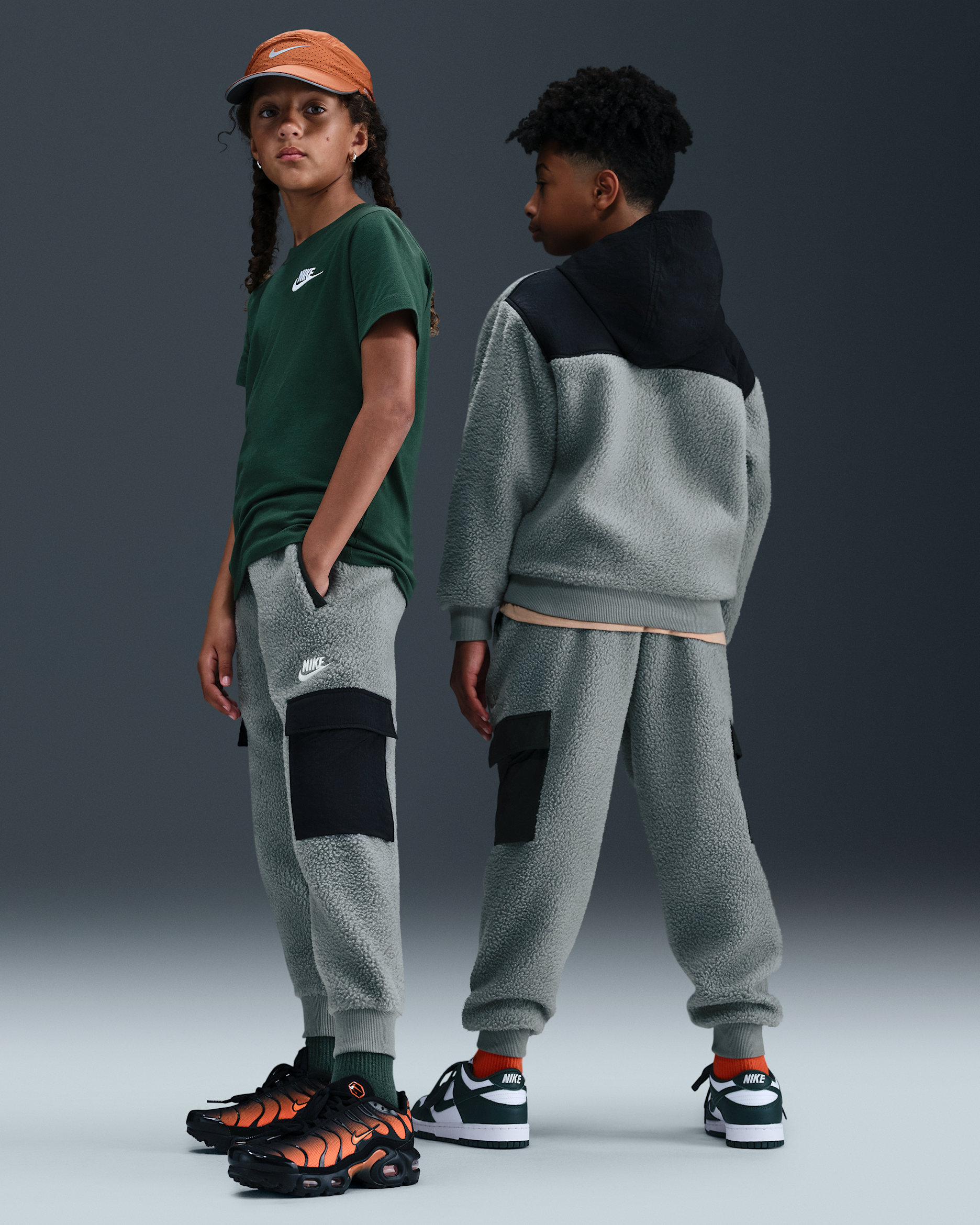 Nike Sportswear Club Fleece cargobroek voor kids - Smoke Grey/Zwart/Wit