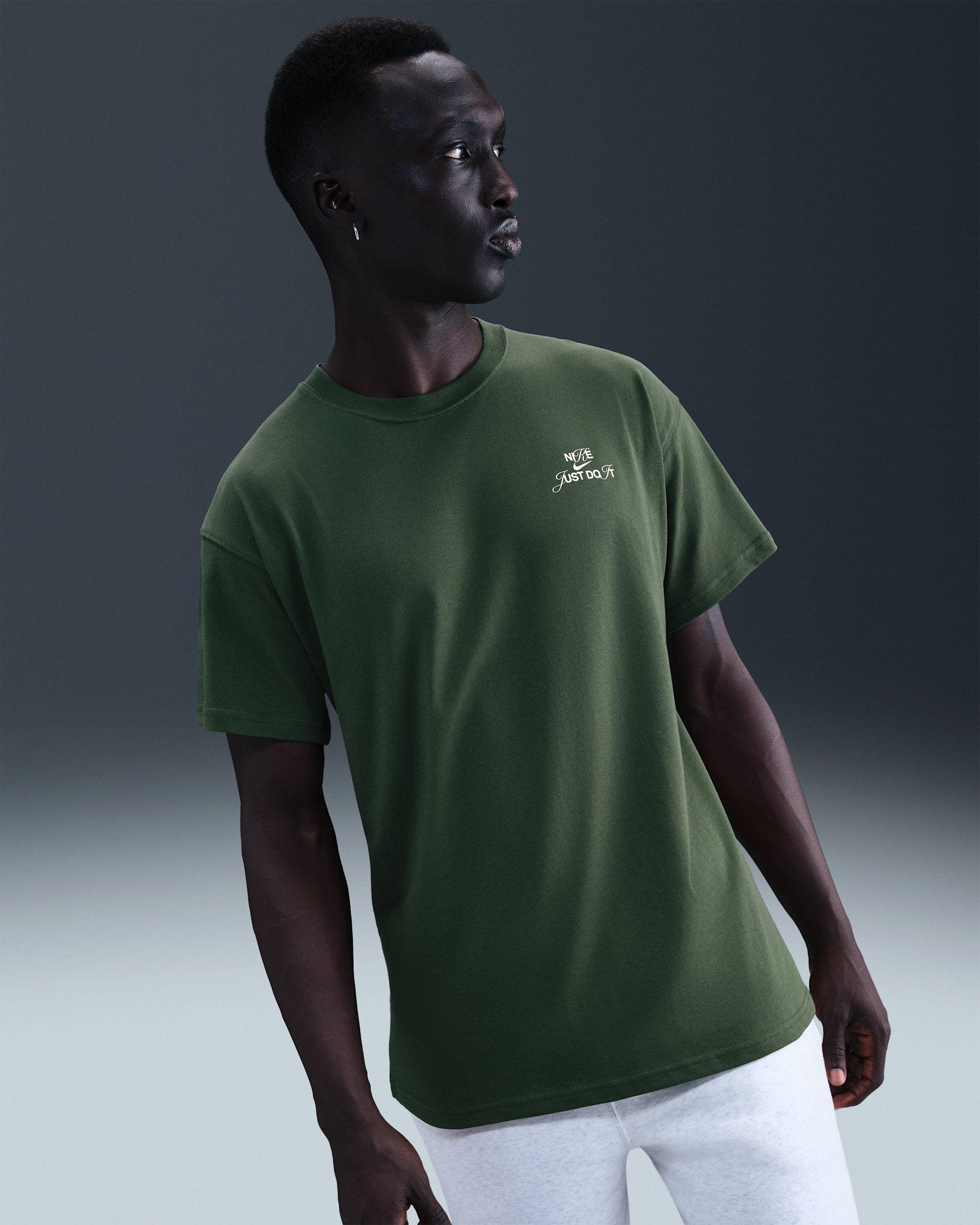 Nike Sportswear Men's Graphic T-Shirt - Fir