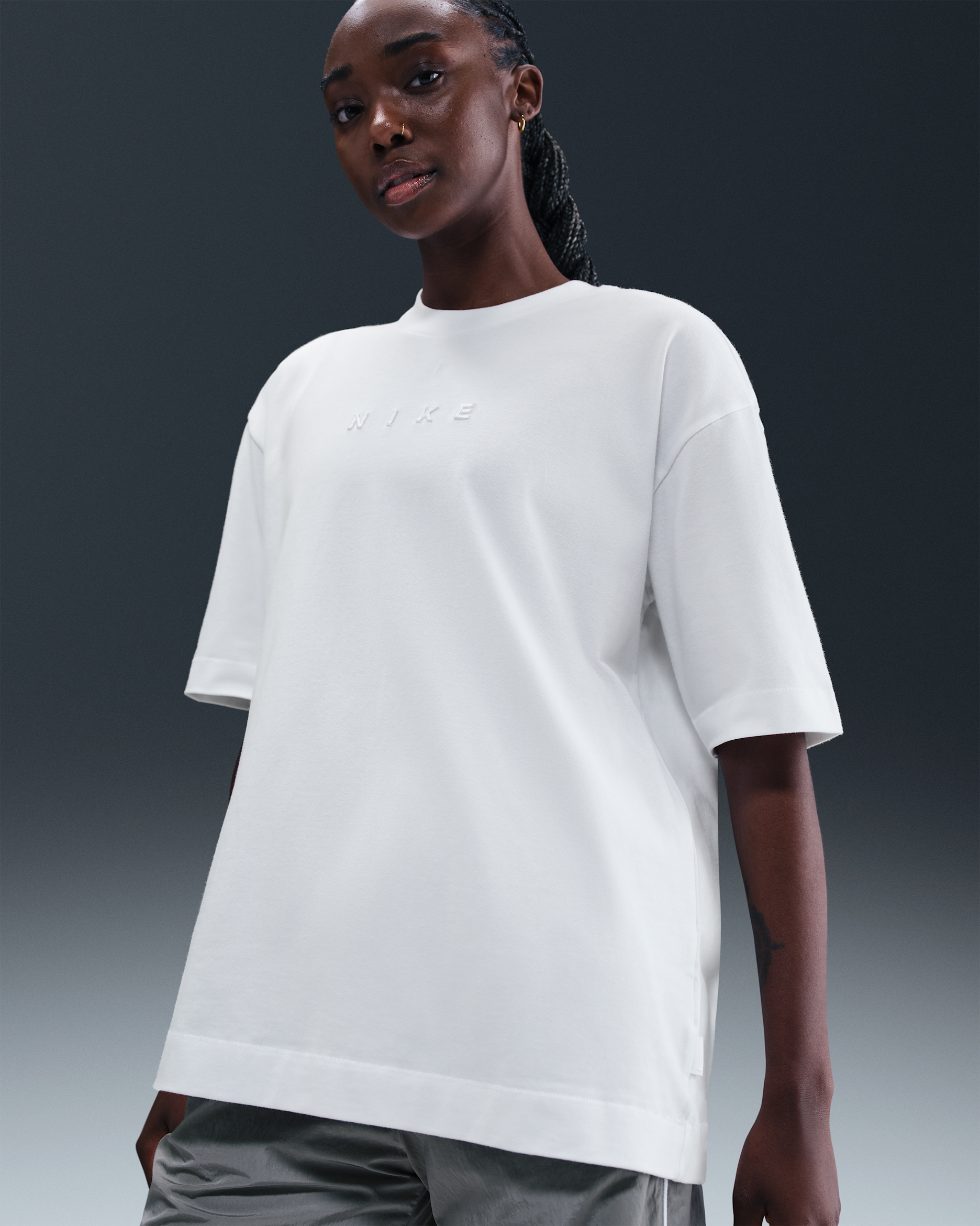 Nike Sportswear rövid ujjú, túlméretezett női póló - Fehér