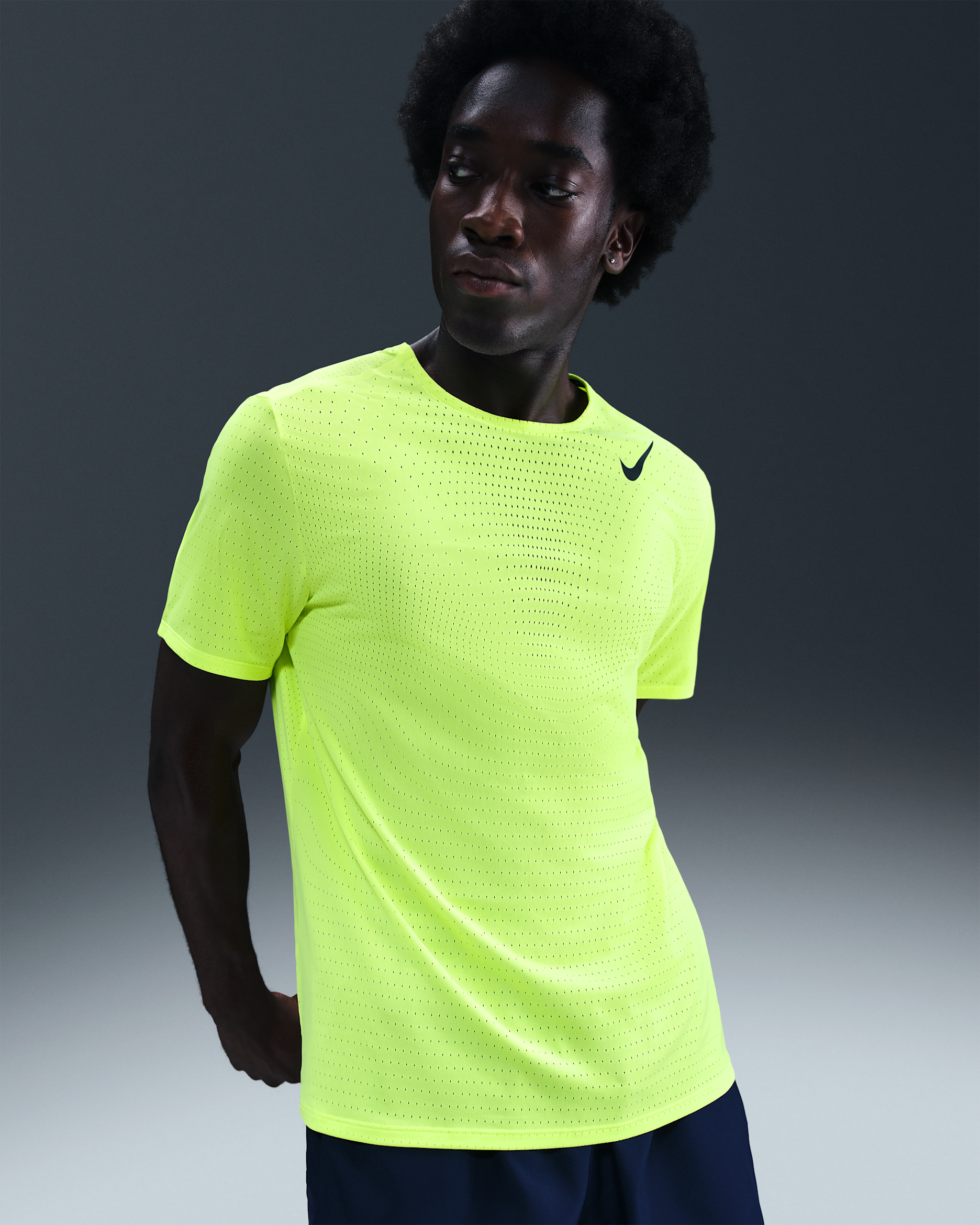 Nike AeroSwift Men's Dri-FIT ADV Short-Sleeve Running Top - Volt/Black
