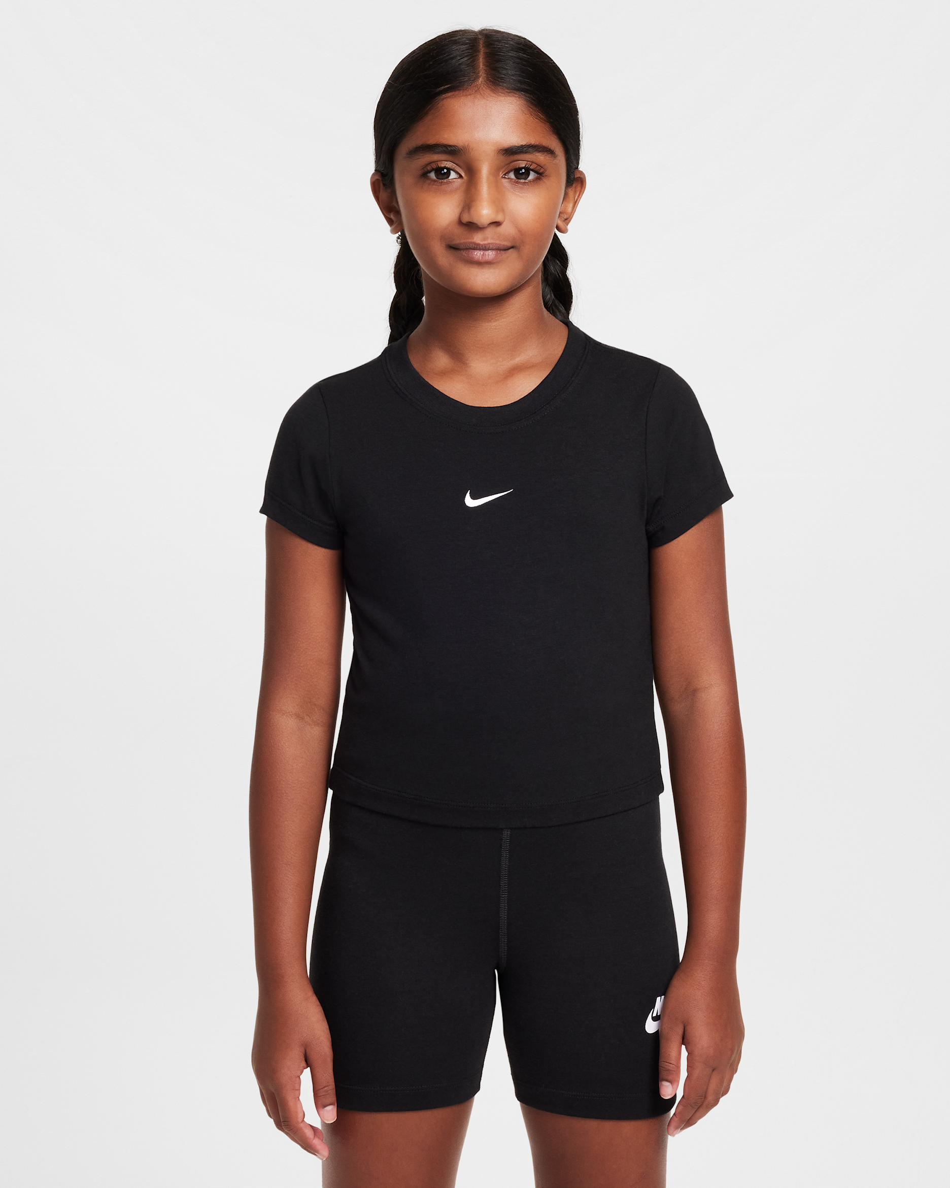 Nike Sportswear Big Kids' (Girls') Cropped T-Shirt - Black