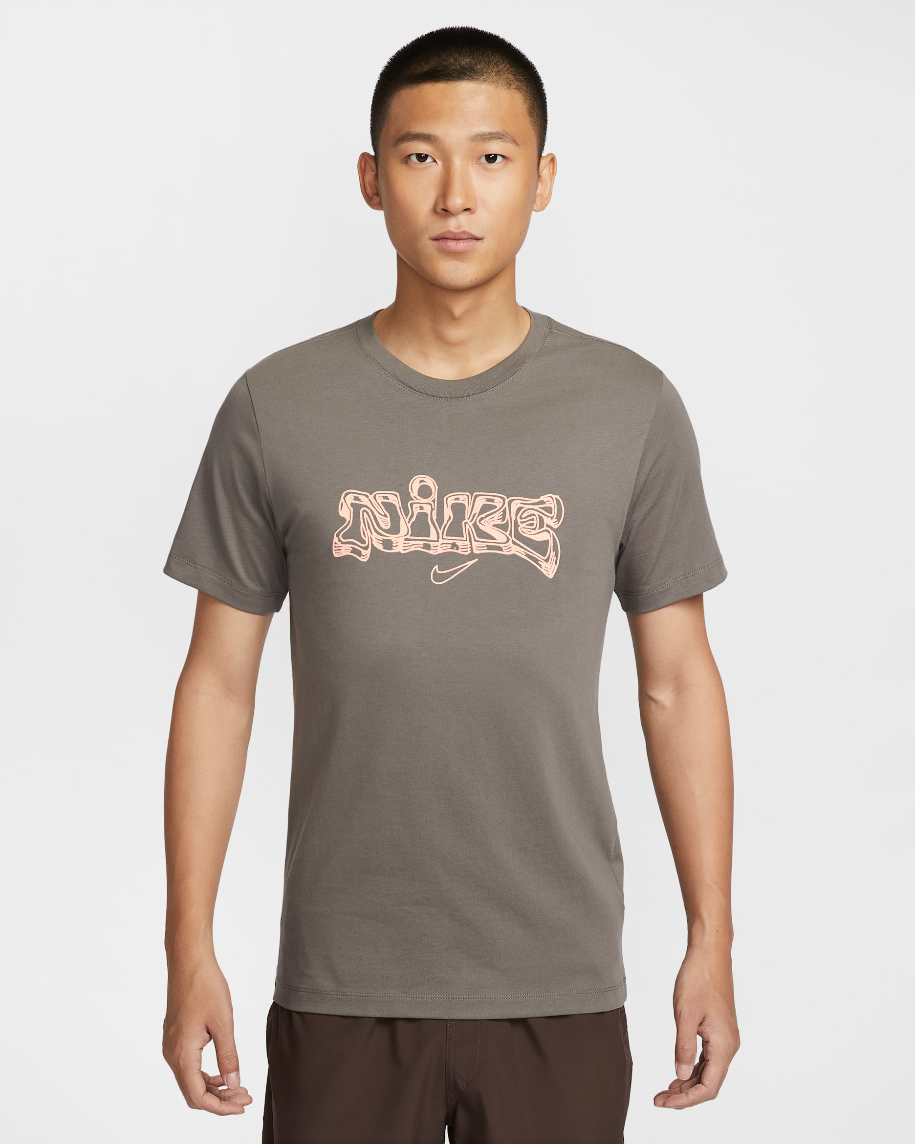 Nike 男款 T 恤 - Cave Stone/Washed Coral