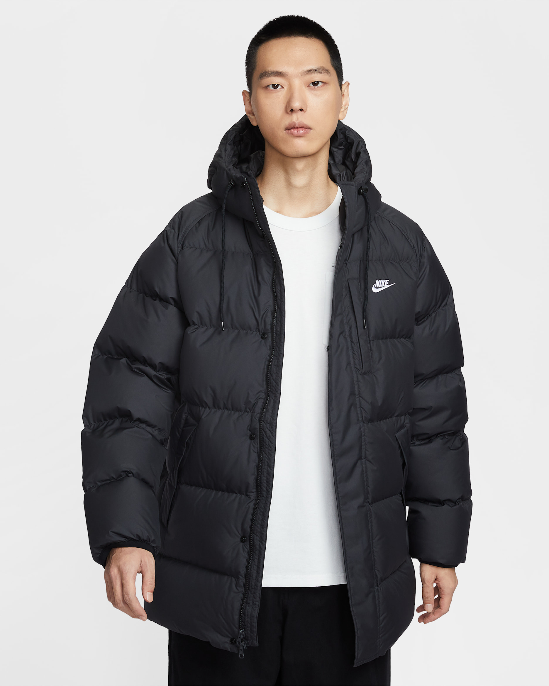 나이키 스포츠웨어 클럽 남성 써마 핏 파카 - 블랙/화이트