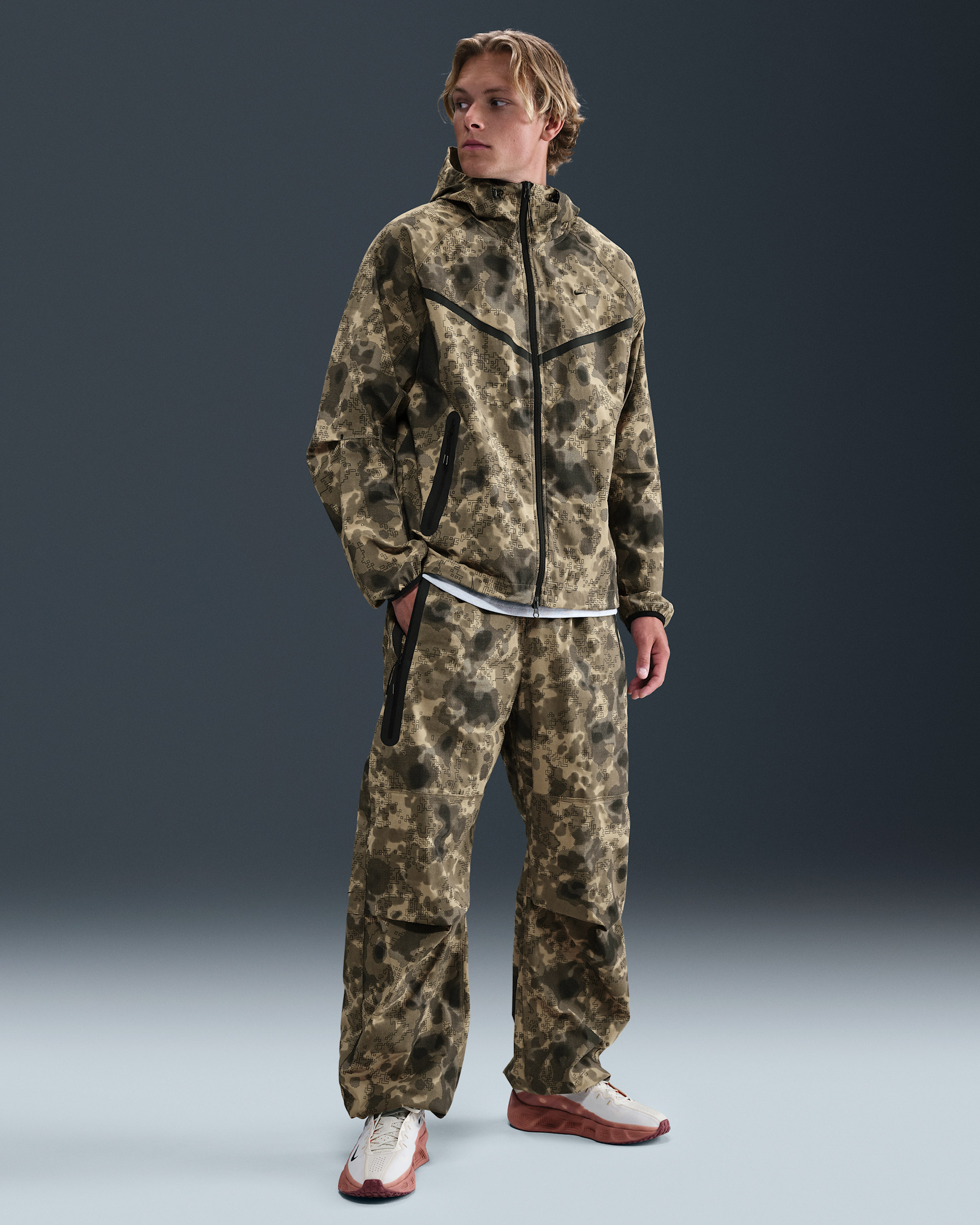 Nike Tech Men's Dri-FIT Woven Camo Loose-Fit Pants - Neutral Olive/Black