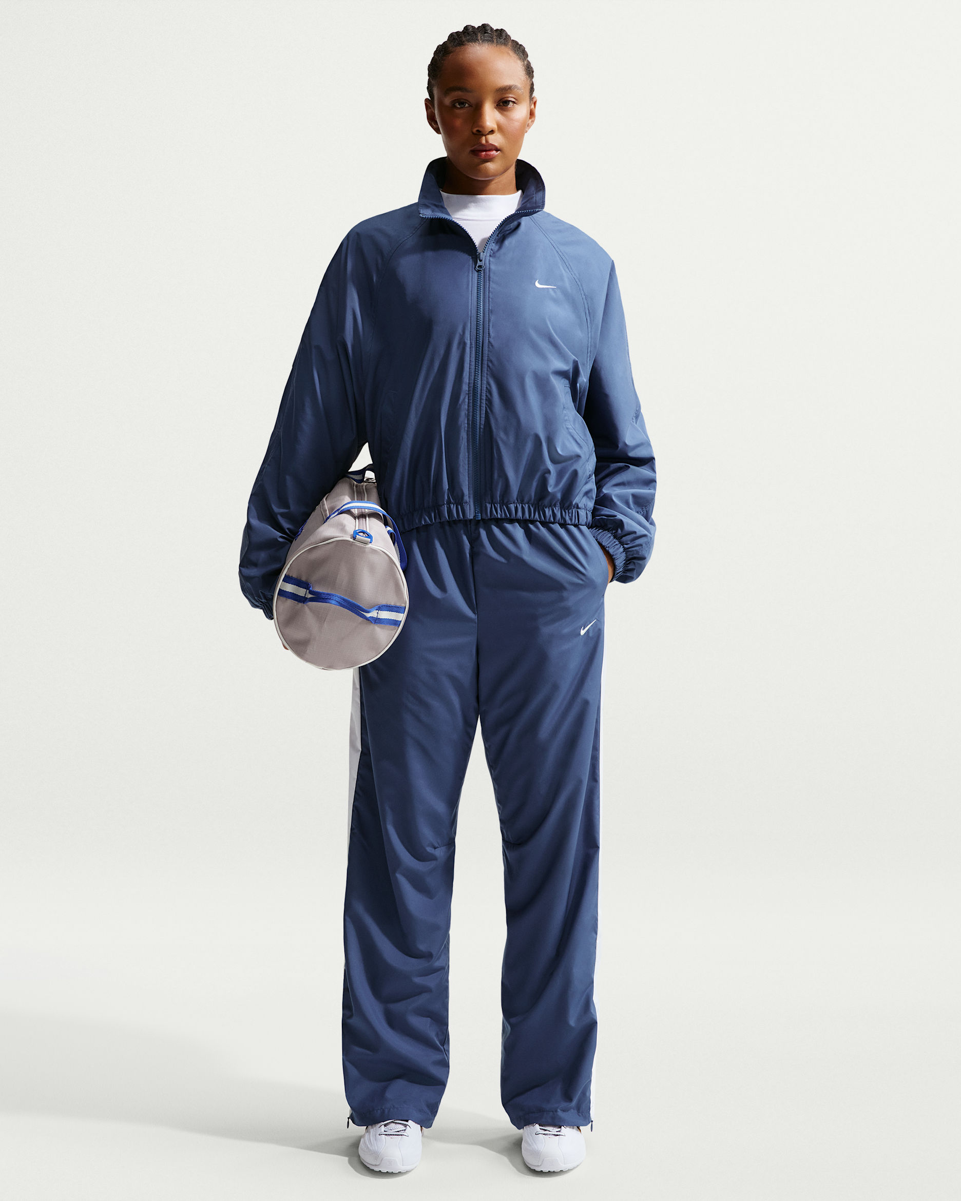 Nike Sportswear Classic Women's Mid-Rise Open-Hem Pants - Mystic Navy/White/Sail