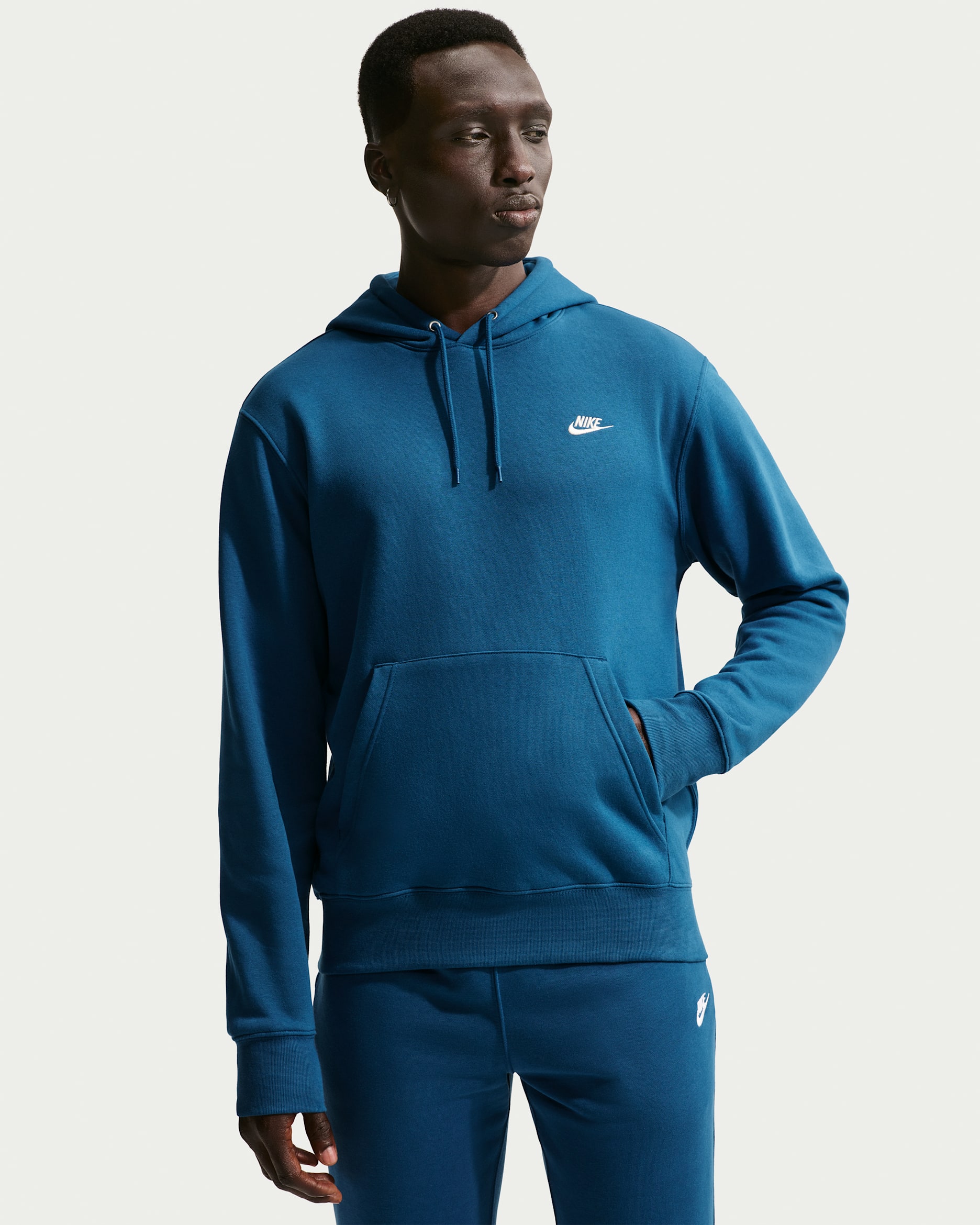 Nike Club Men's Pullover Fleece Hoodie - Court Blue/Court Blue/Light Khaki