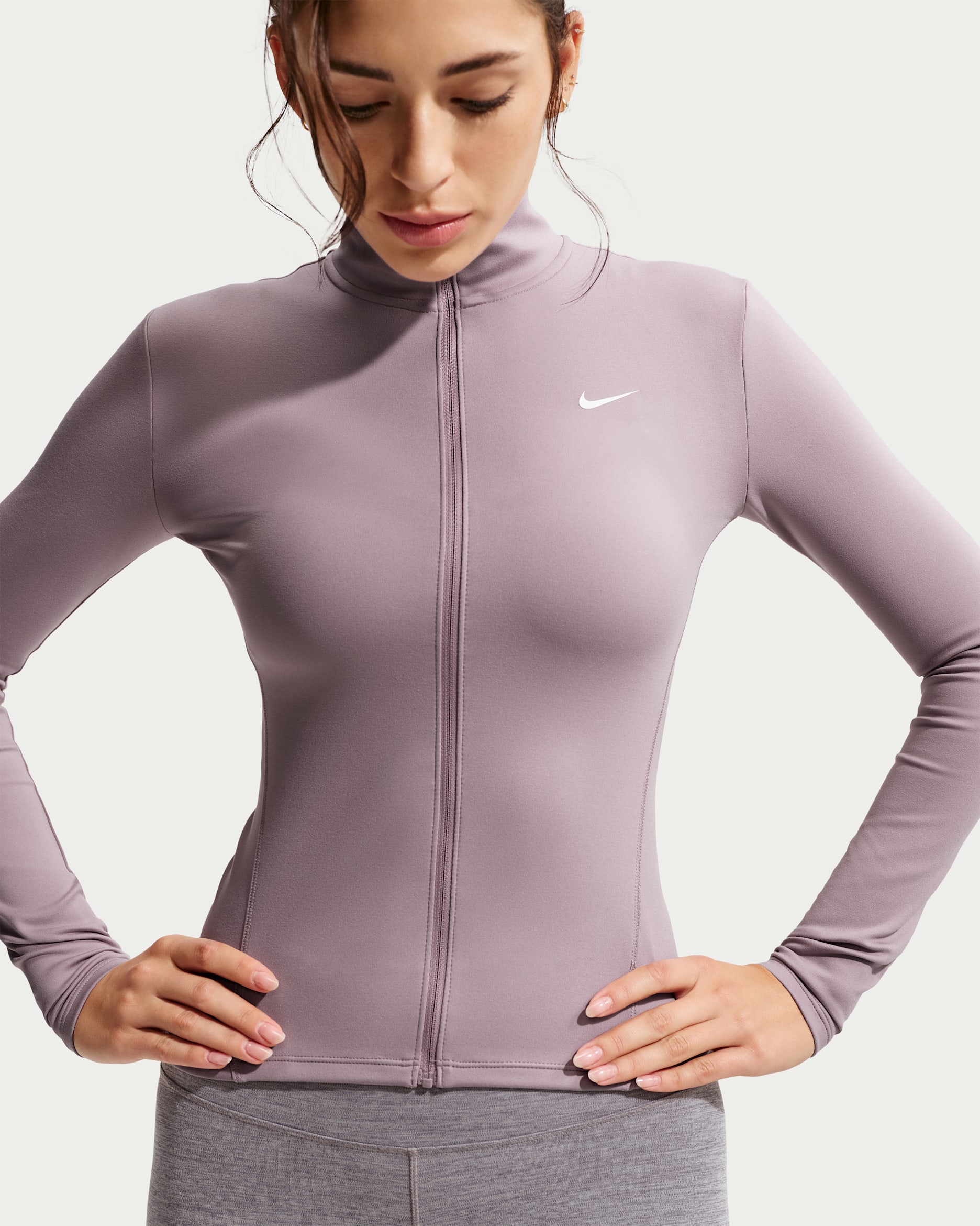 Damska kurtka z zamkiem na całej długości Dri-FIT Nike One Fitted - Light Violet Ore/Biel
