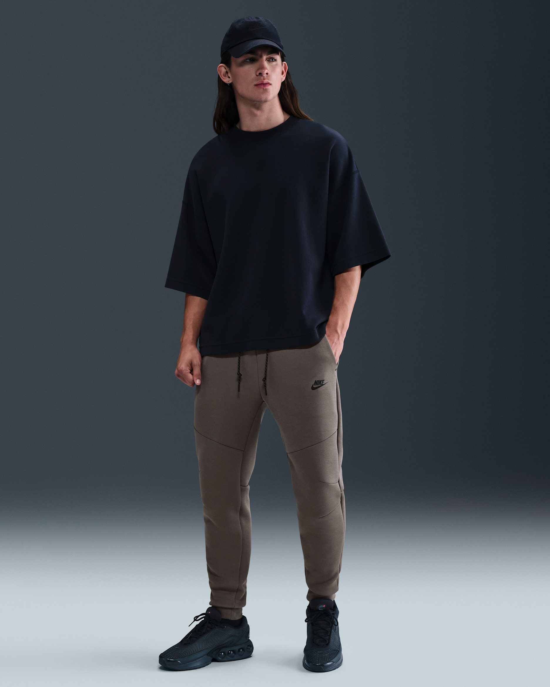 Nike Tech Men's Fleece Joggers - Cave Stone/Black