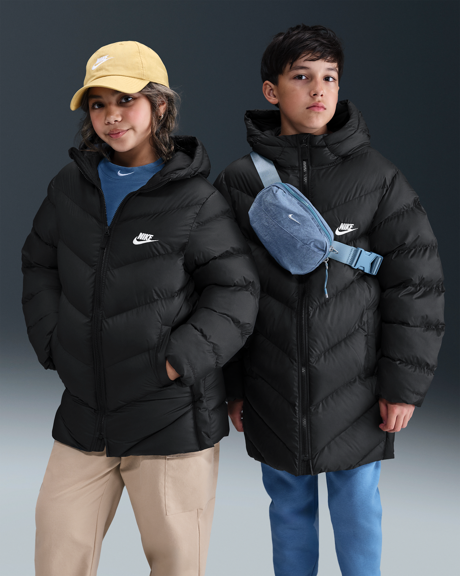 Nike Sportswear All Day Play Big Kids' Therma-FIT Loose-Fit Mid-Length Puffer Jacket - Black/White
