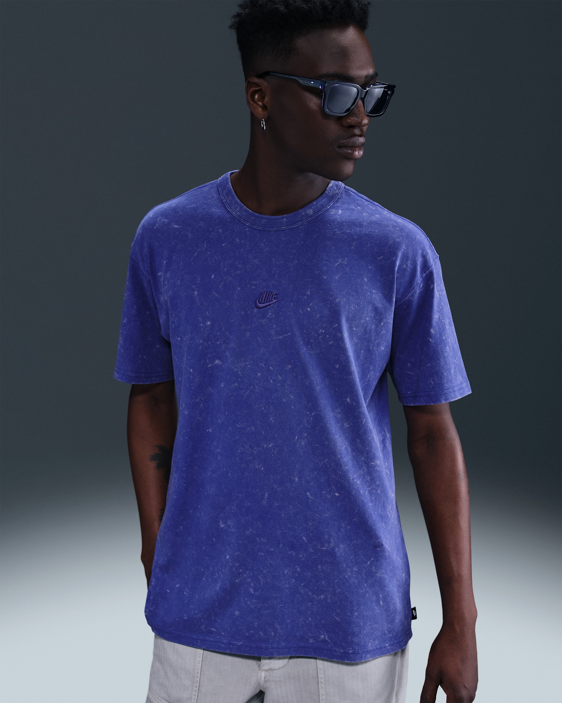 Nike Sportswear Premium Essentials Men's Max90 T-Shirt - Deep Night