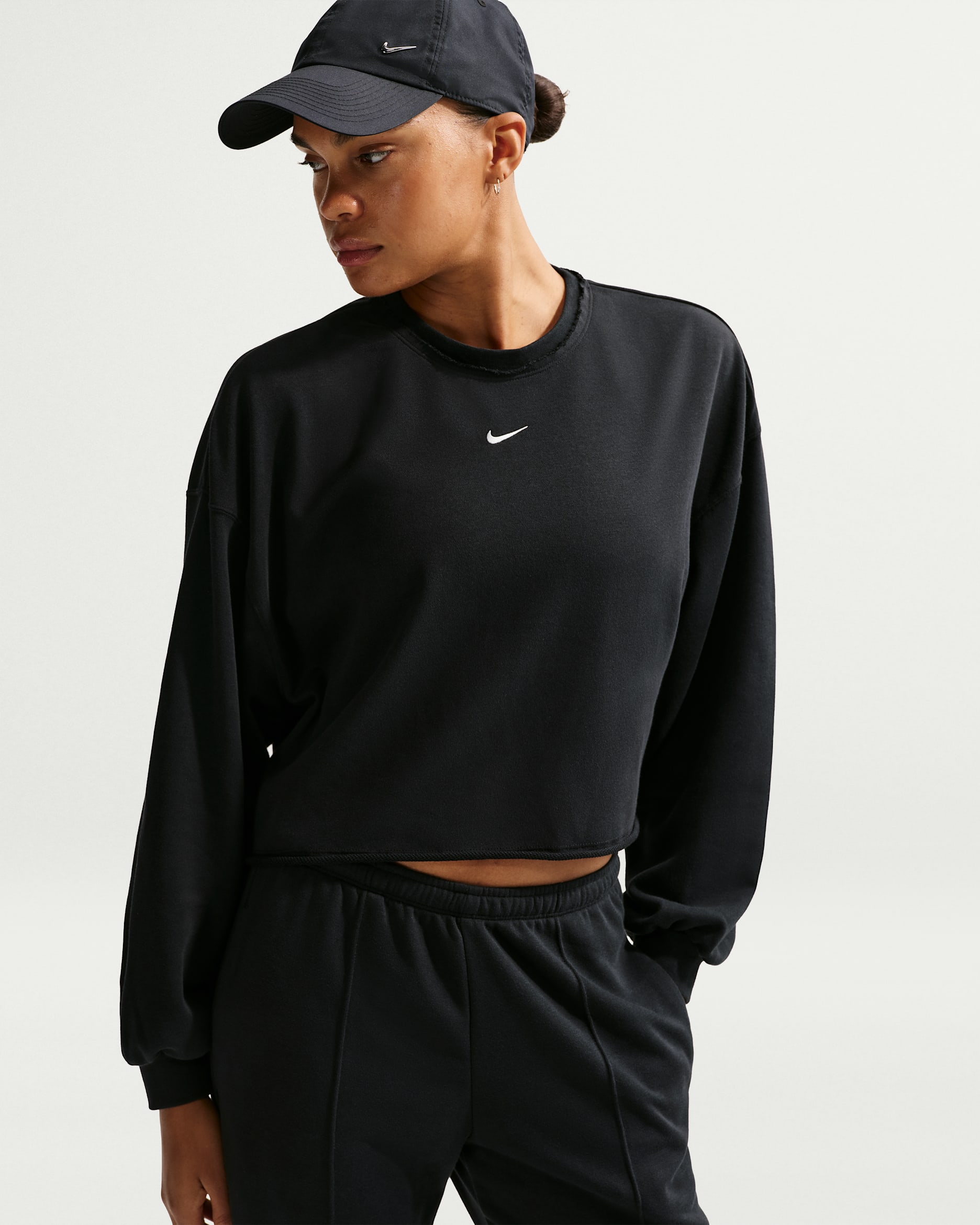 Sudadera de cuello redondo de French Terry oversized para mujer Nike Sportswear Chill Terry - Negro/Vela