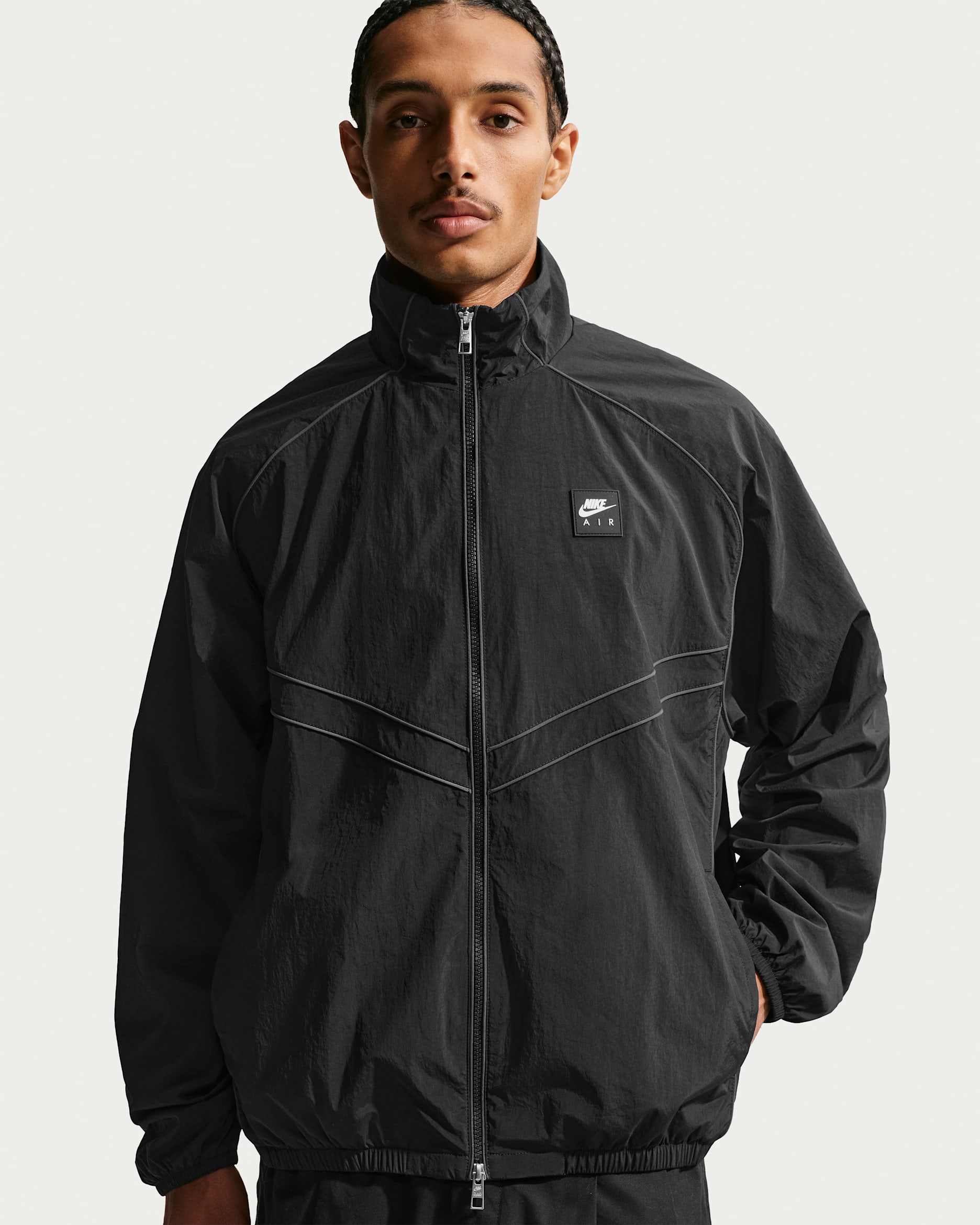 Chamarra deportiva Nike Air Windrunner para hombre - Negro