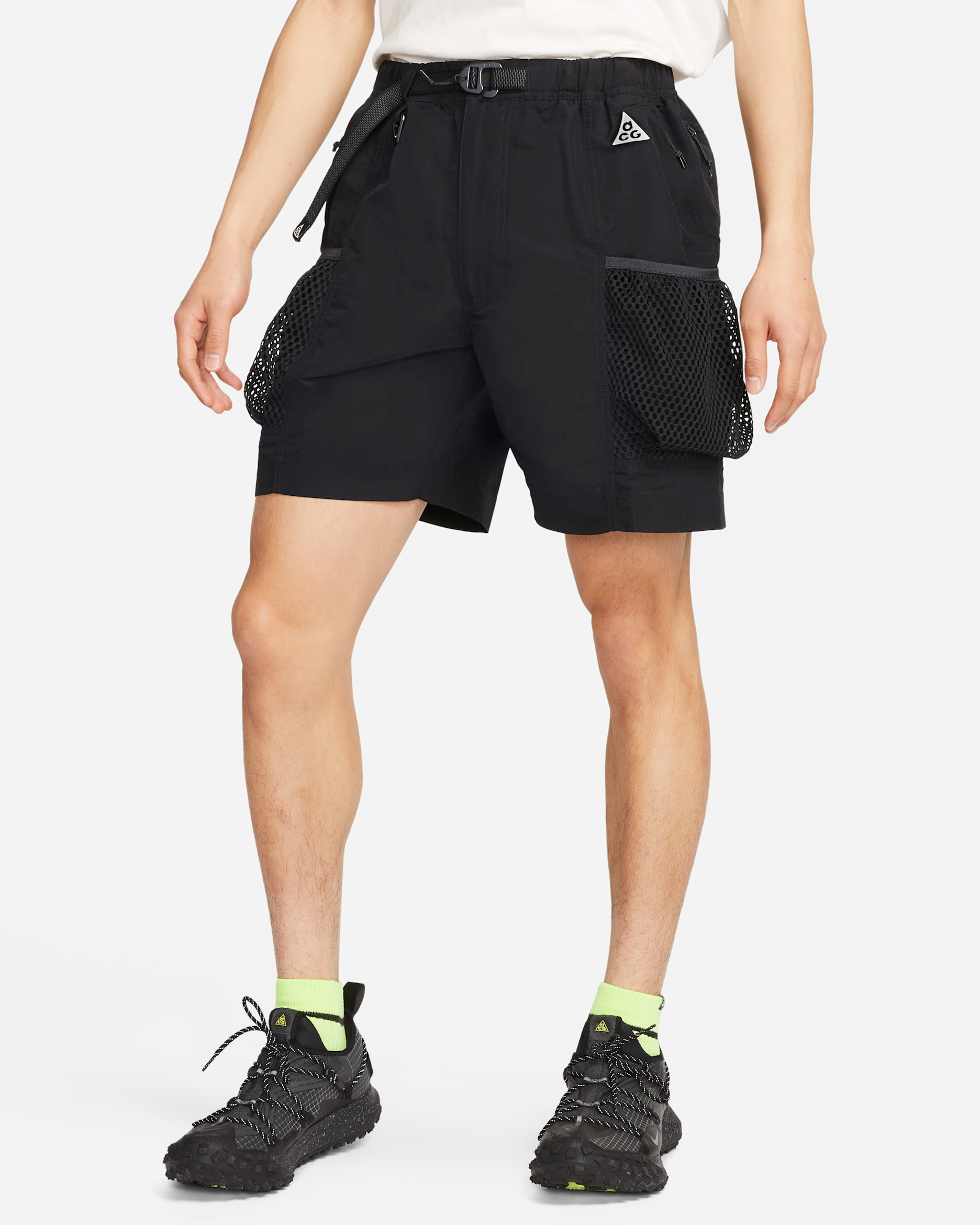 Nike ACG 'Snowgrass' Men's Cargo Shorts - Black/Anthracite/Summit White