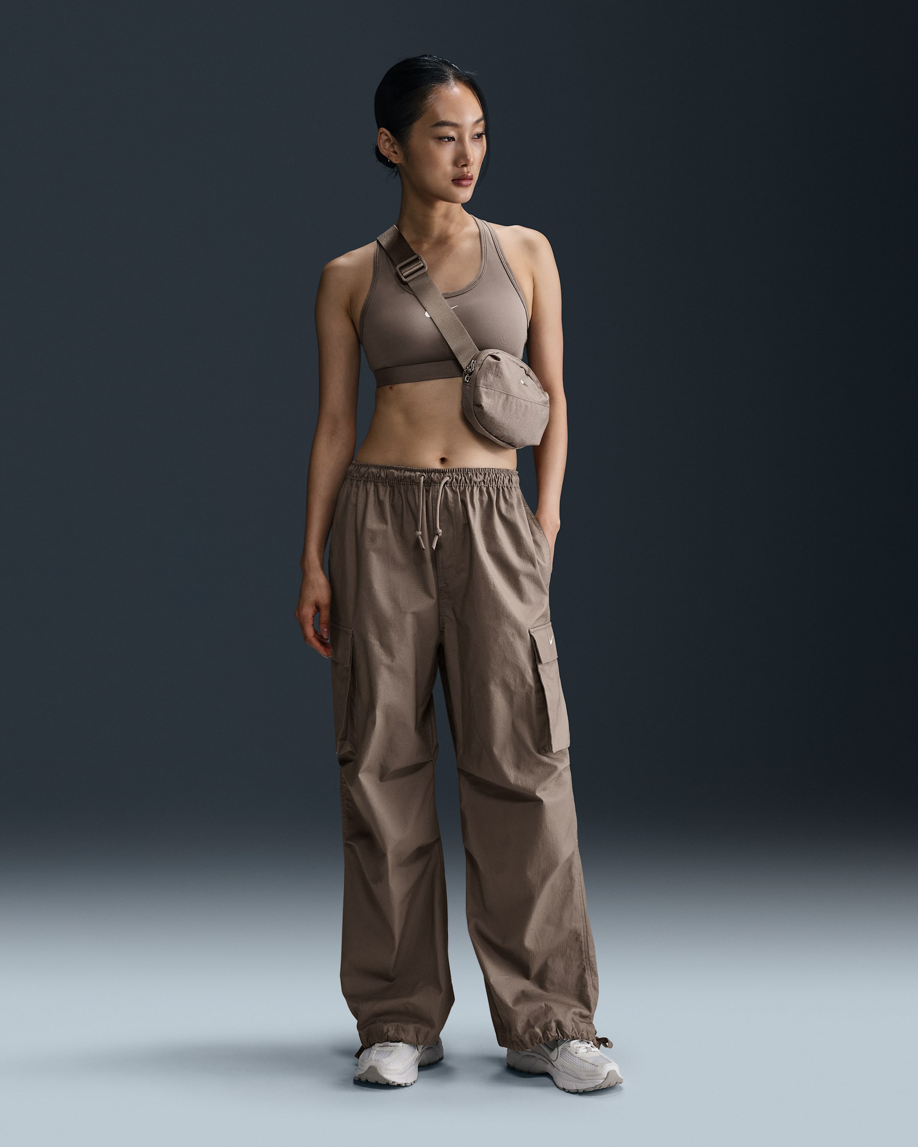 Nike Sportswear Women's Mid-Rise Oversized Cargo Trousers - Mink Brown/Sail
