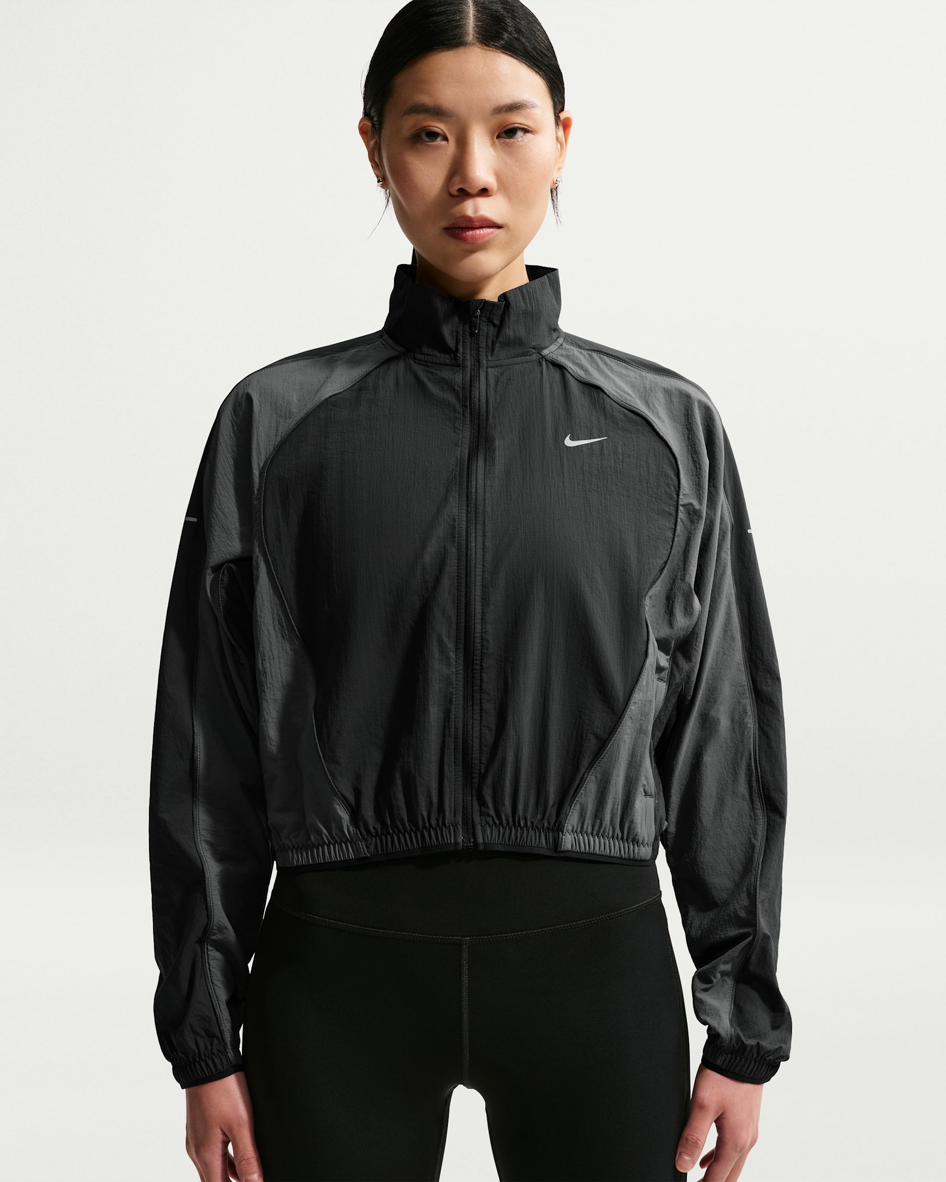 Nike Swift Women's Repel UV-Protection Running Jacket - Black/Iron Grey/Photon Dust