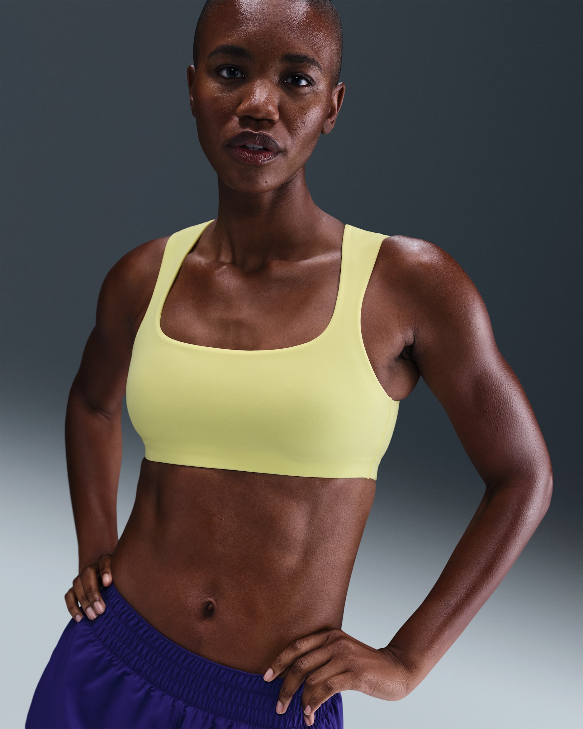 Nike Zenvy Women's Light-Support Lightly Lined Sports Bra - Light Citron/Cool Grey