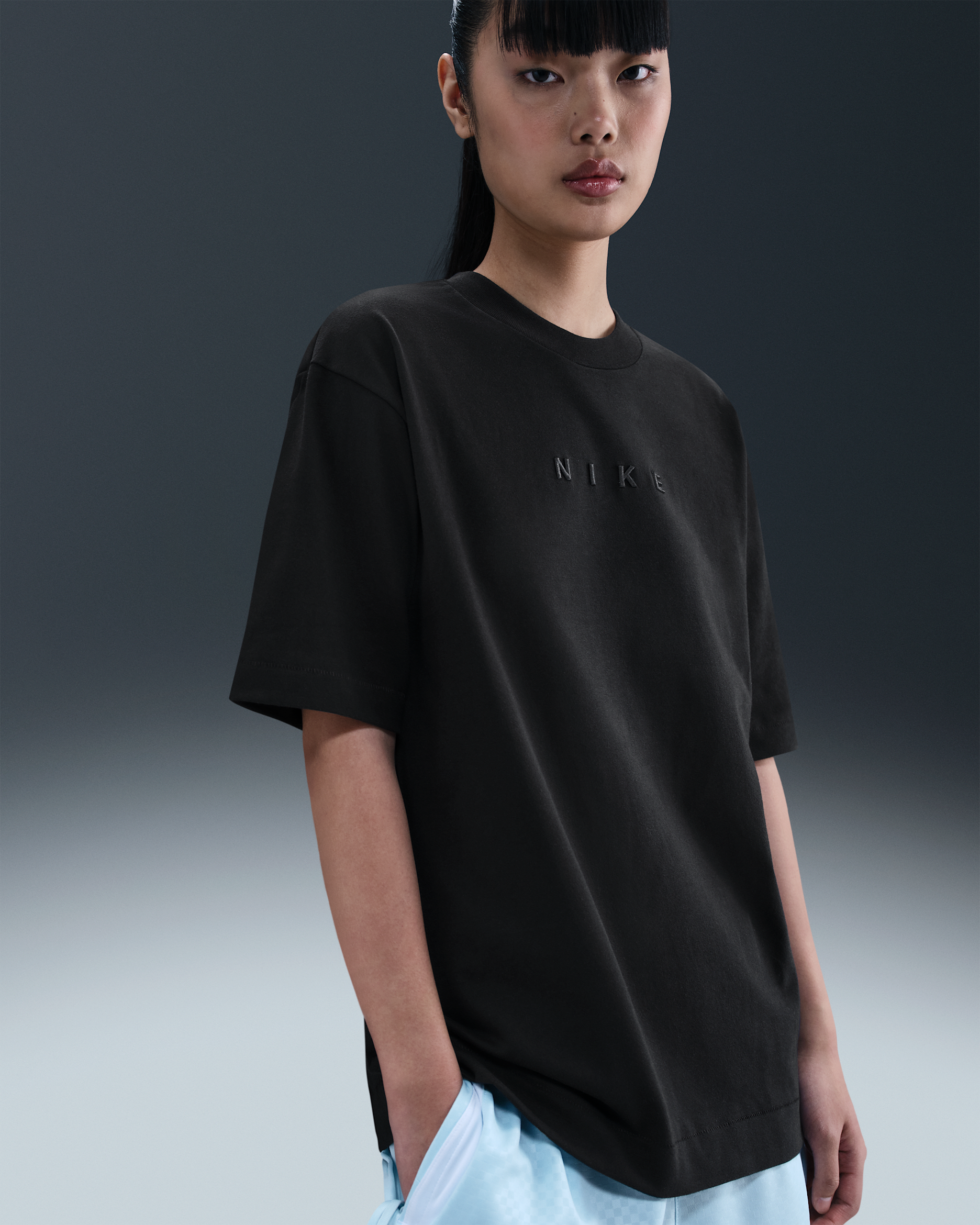 Nike Sportswear Women's Oversized Short-Sleeve T-Shirt - Black