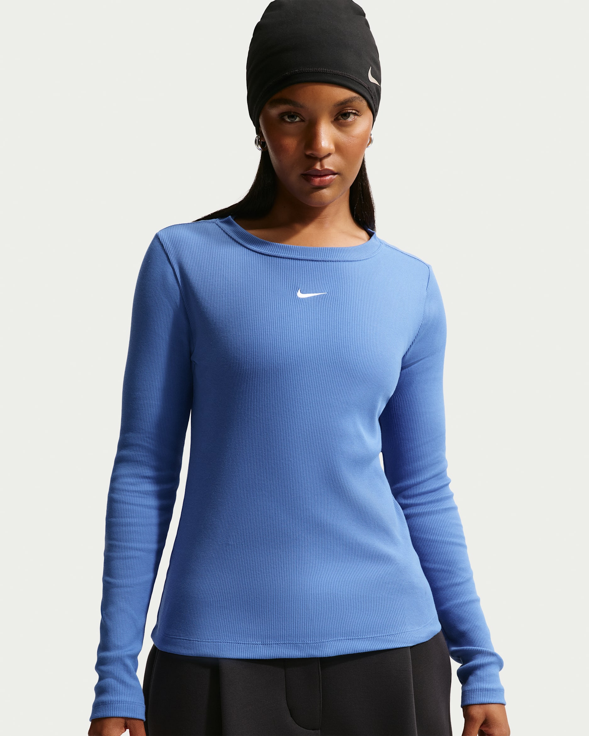 Nike Sportswear Women's Tight Long-Sleeve Ribbed T-Shirt - Light Medium Blue/White