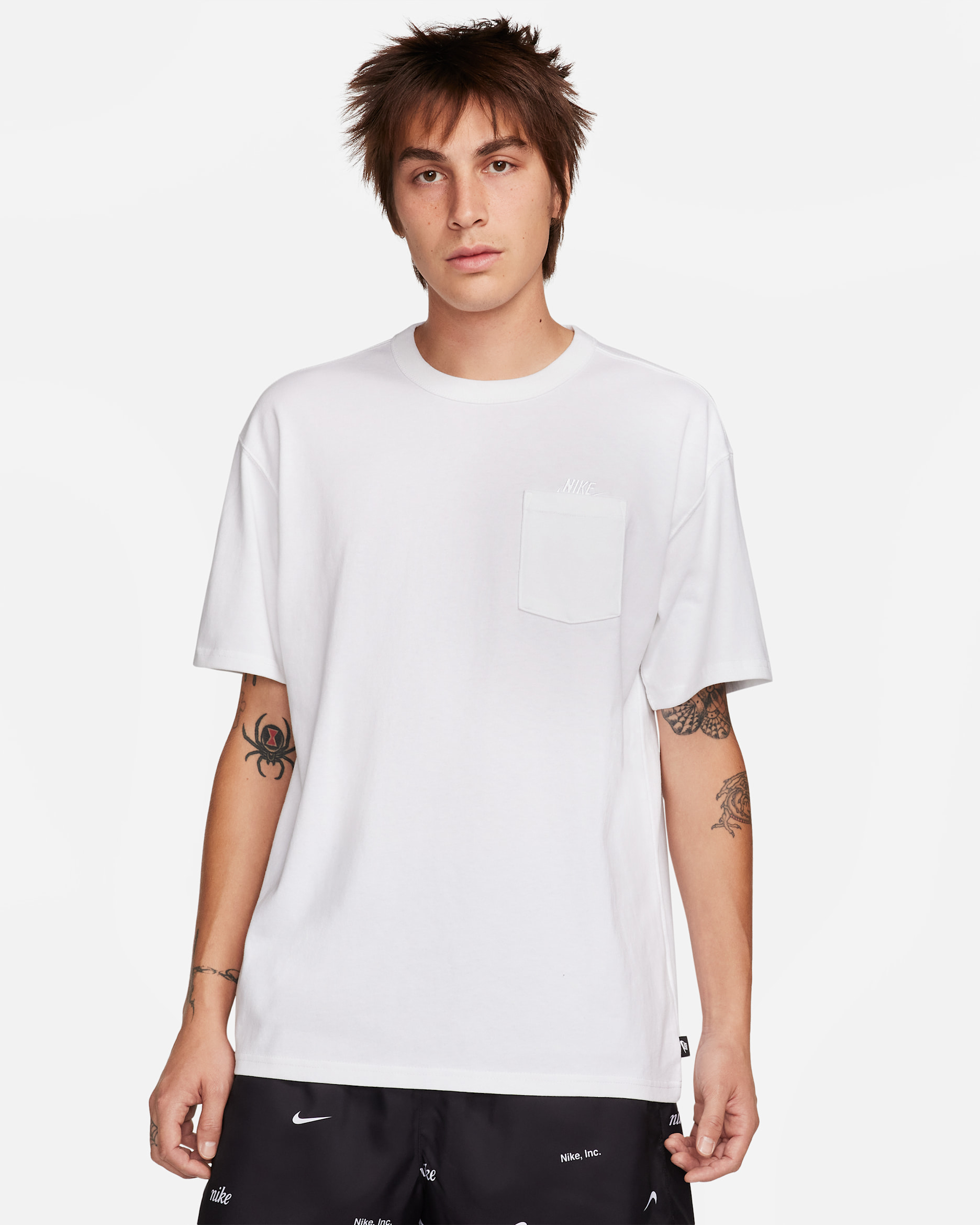 Nike Sportswear Premium Essentials Men's Pocket T-Shirt - White