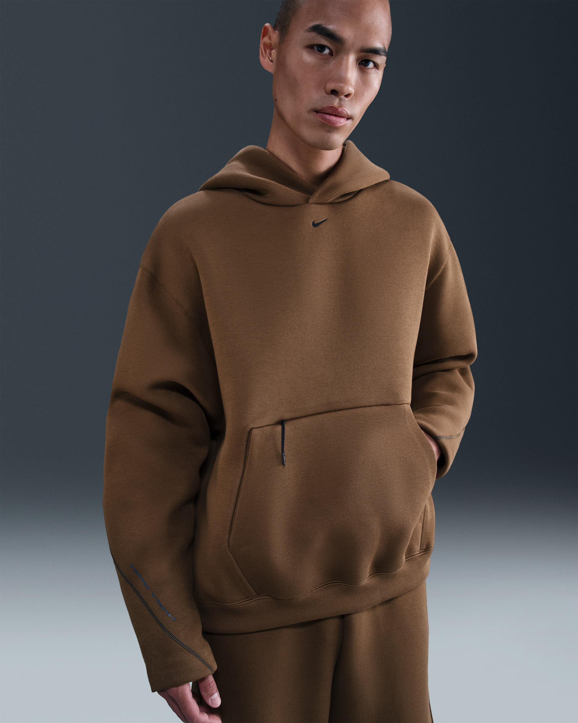 Nike Tech Men's Fleece Oversized Hoodie - Mosswood Brown/Black