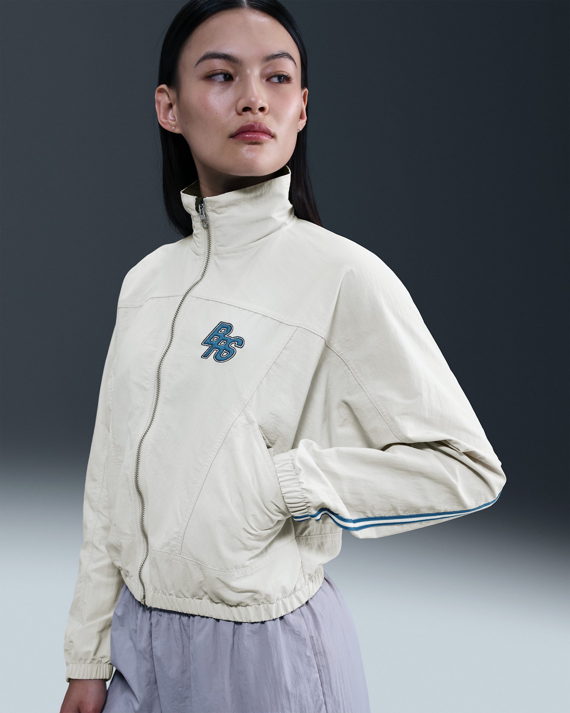 Nike Sportswear Women's Oversized Woven Jacket - Light Bone/Anthracite