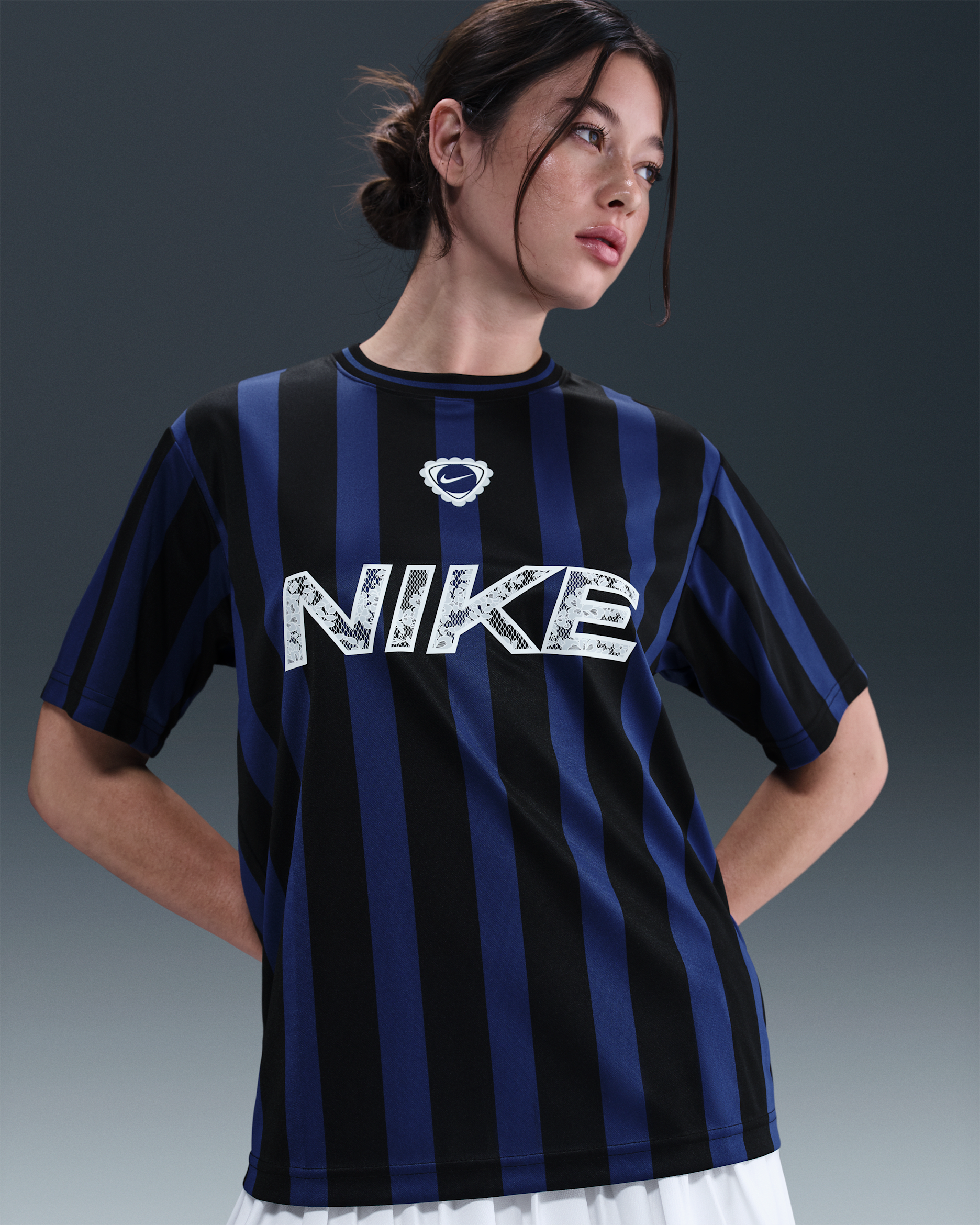 Nike Sportswear Kadın Futbol Forması - Deep Royal Blue/Siyah/Beyaz