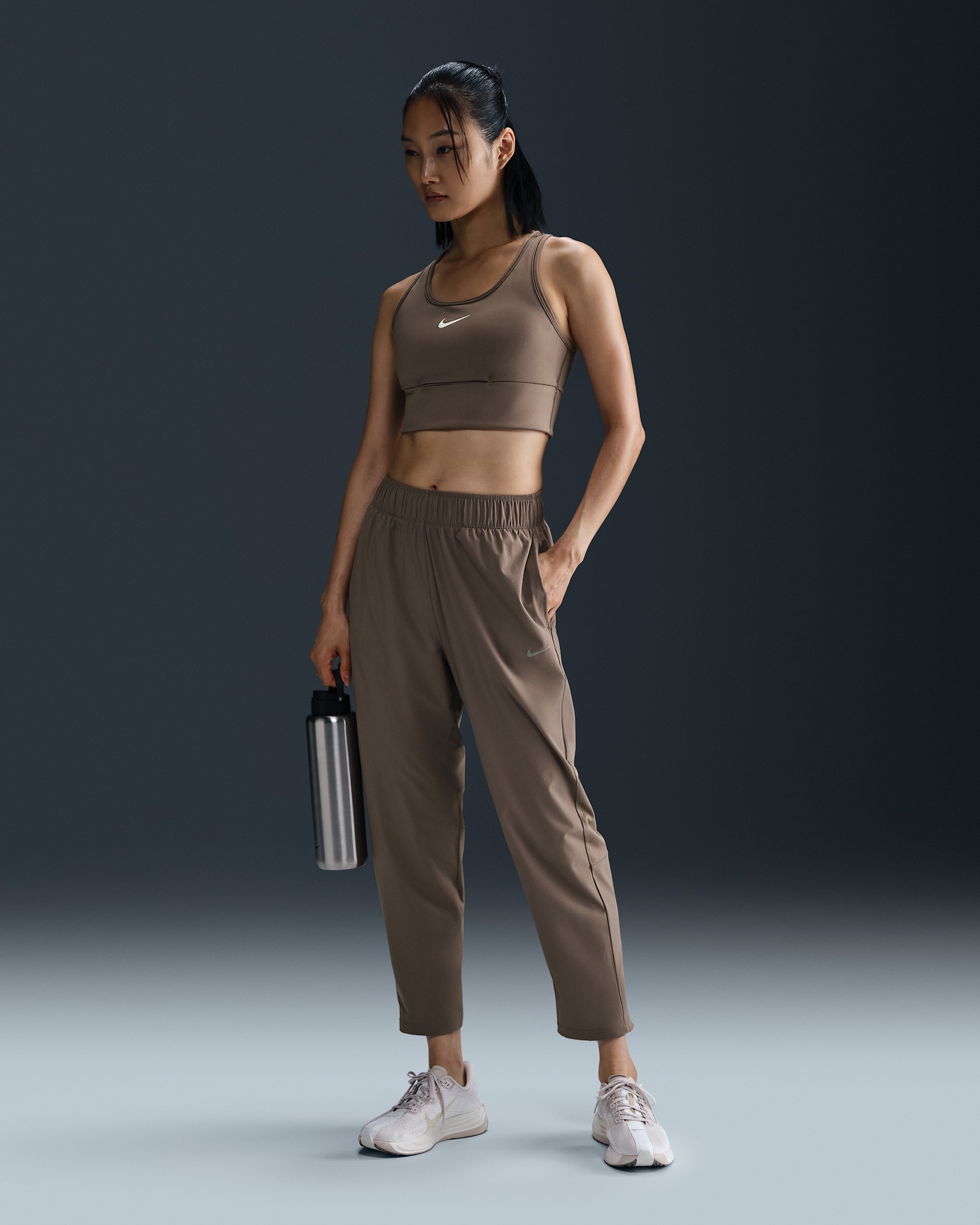 กางเกงวิ่งขายาวเอวปานกลาง 7/8 ส่วนผู้หญิง Nike Dri-FIT Fast - Mink Brown/Mink Brown