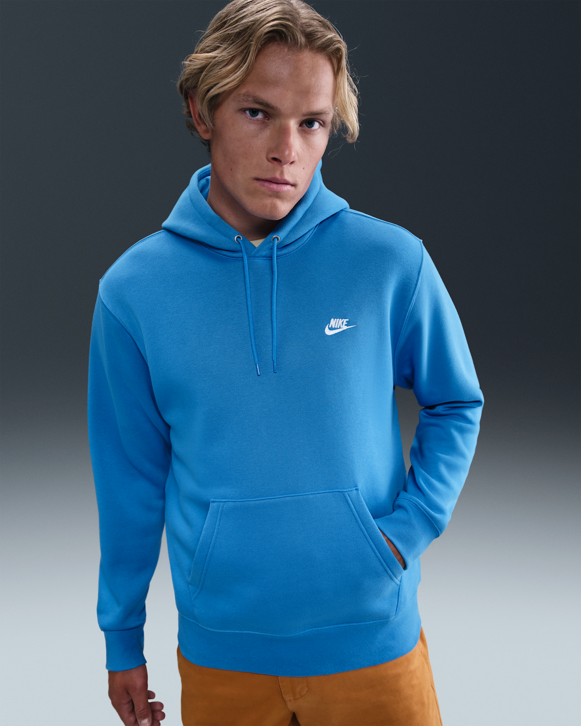 Nike Club Men's Pullover Fleece Hoodie - Light Photo Blue/Light Photo Blue/White