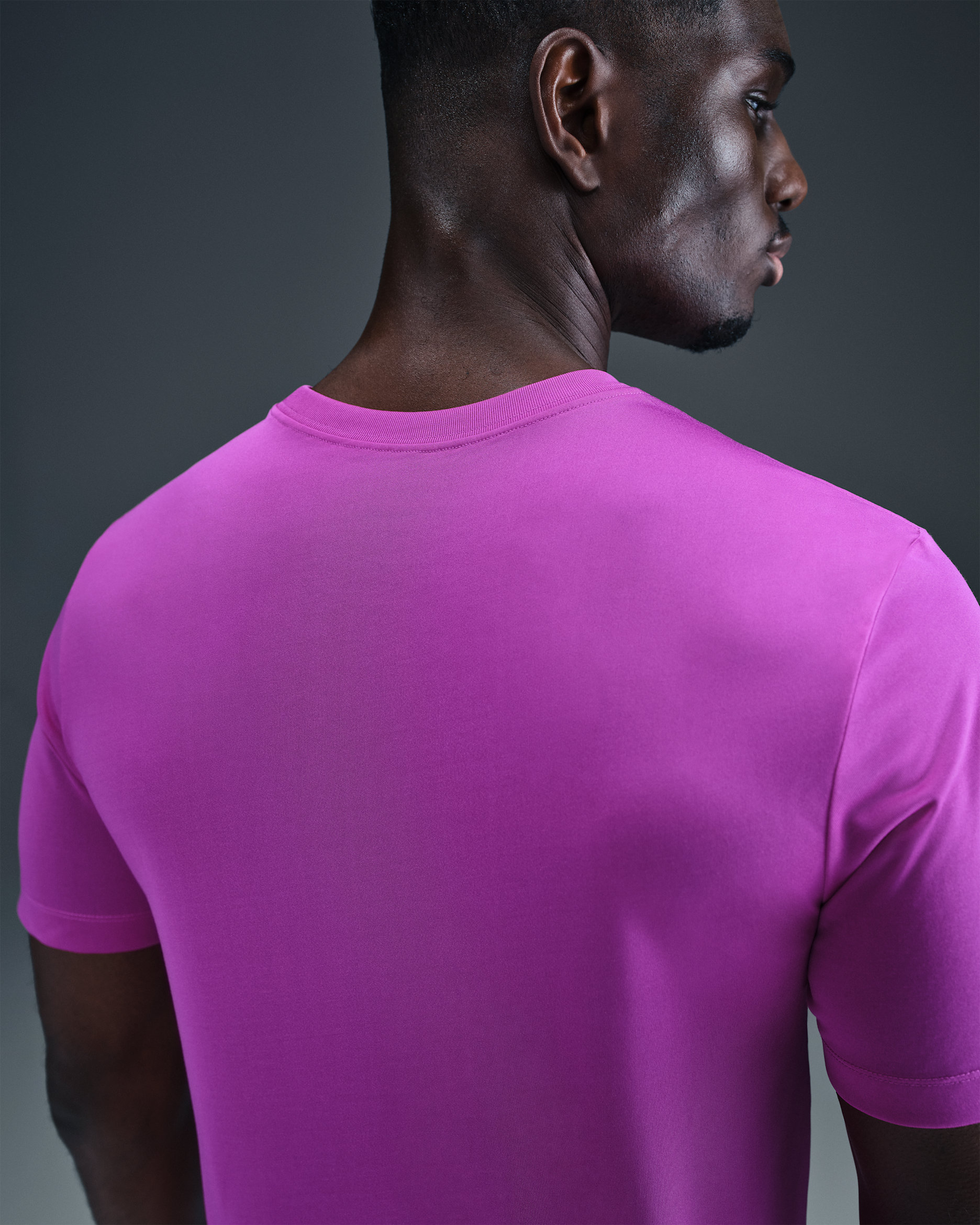 Nike Dri-FIT Legend Men's Fitness T-Shirt