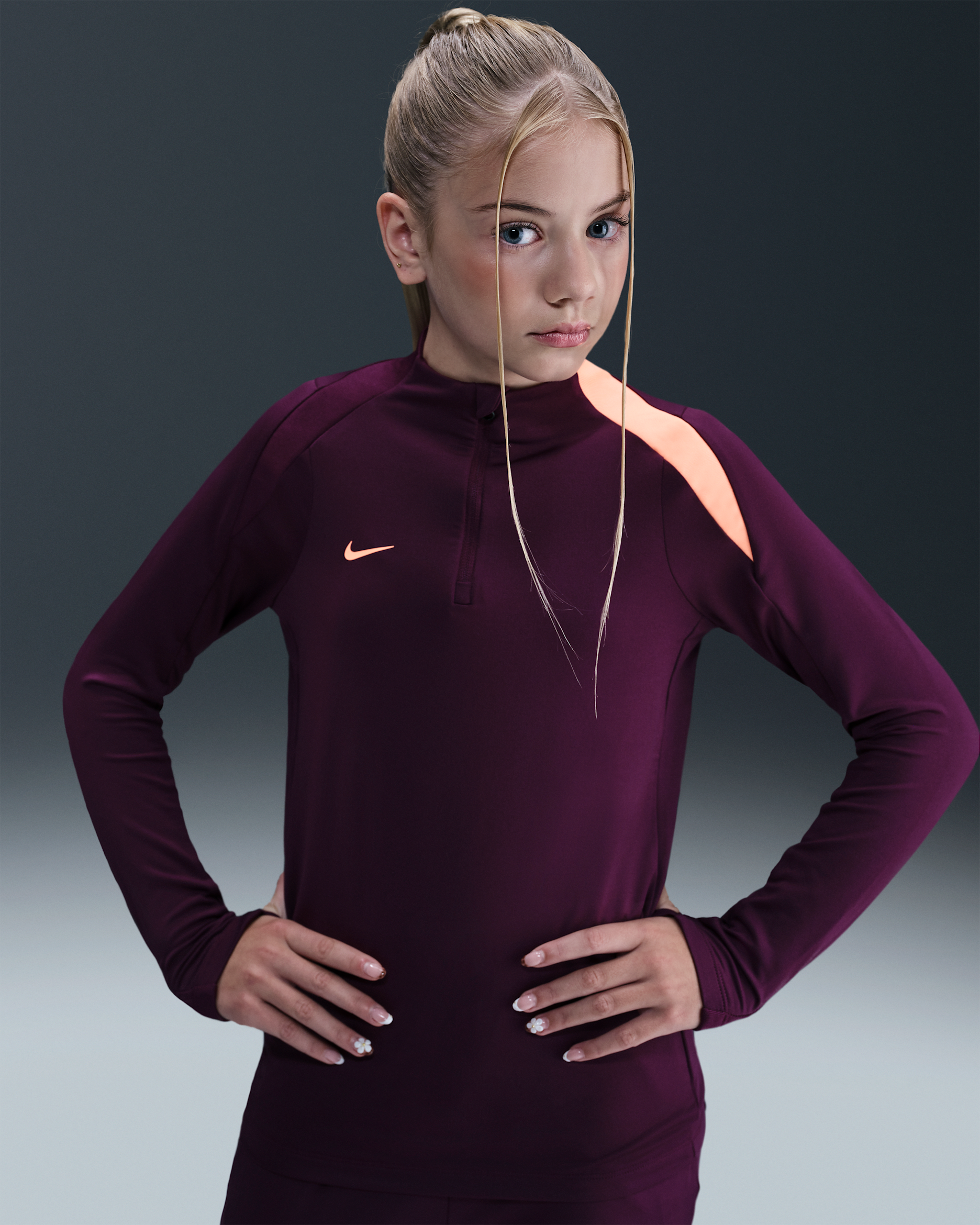 Nike Dri-FIT Strike Fußball-Trainingsoberteil für ältere Kinder - Bordeaux/Bordeaux/Orange Pulse/Orange Pulse