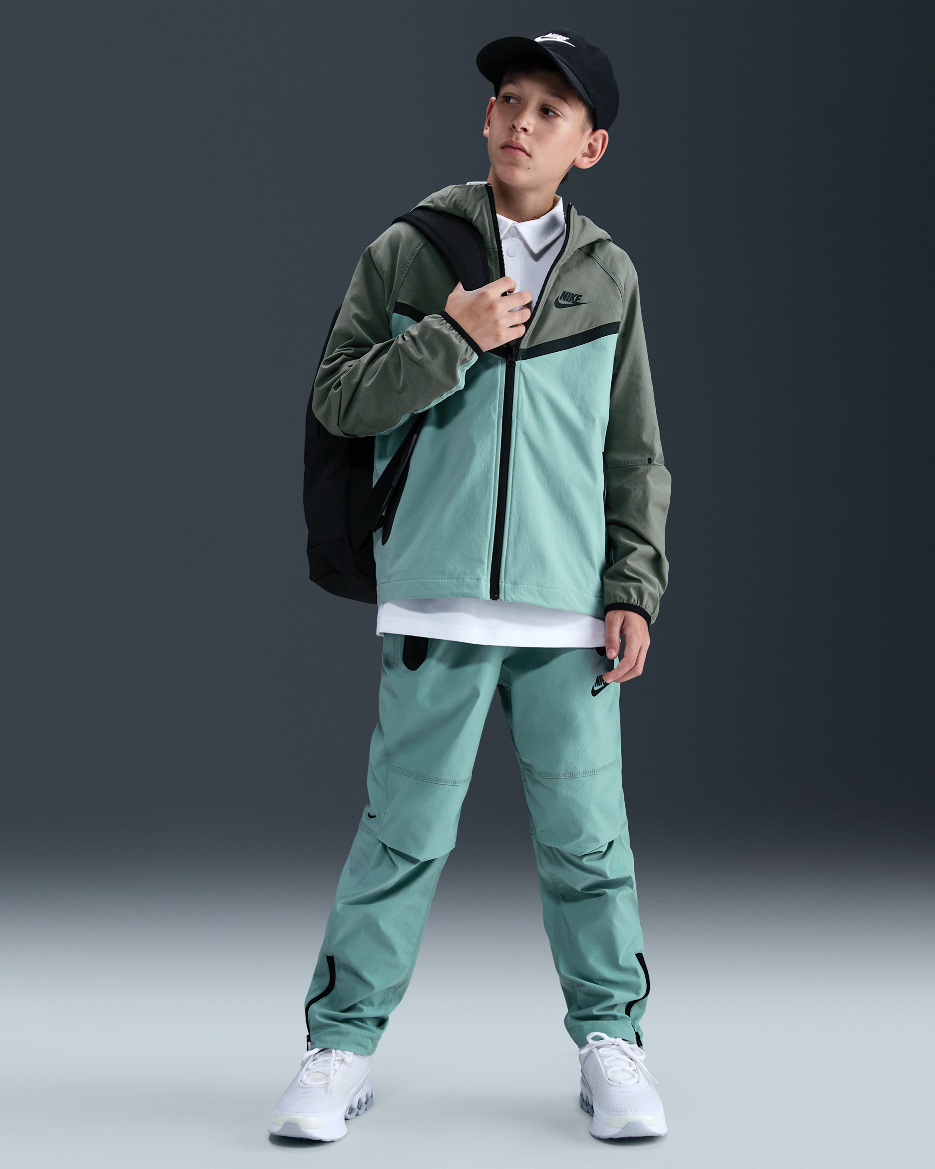 Nike Tech Older Kids' (Boys') Woven Trousers - Cannon/Black