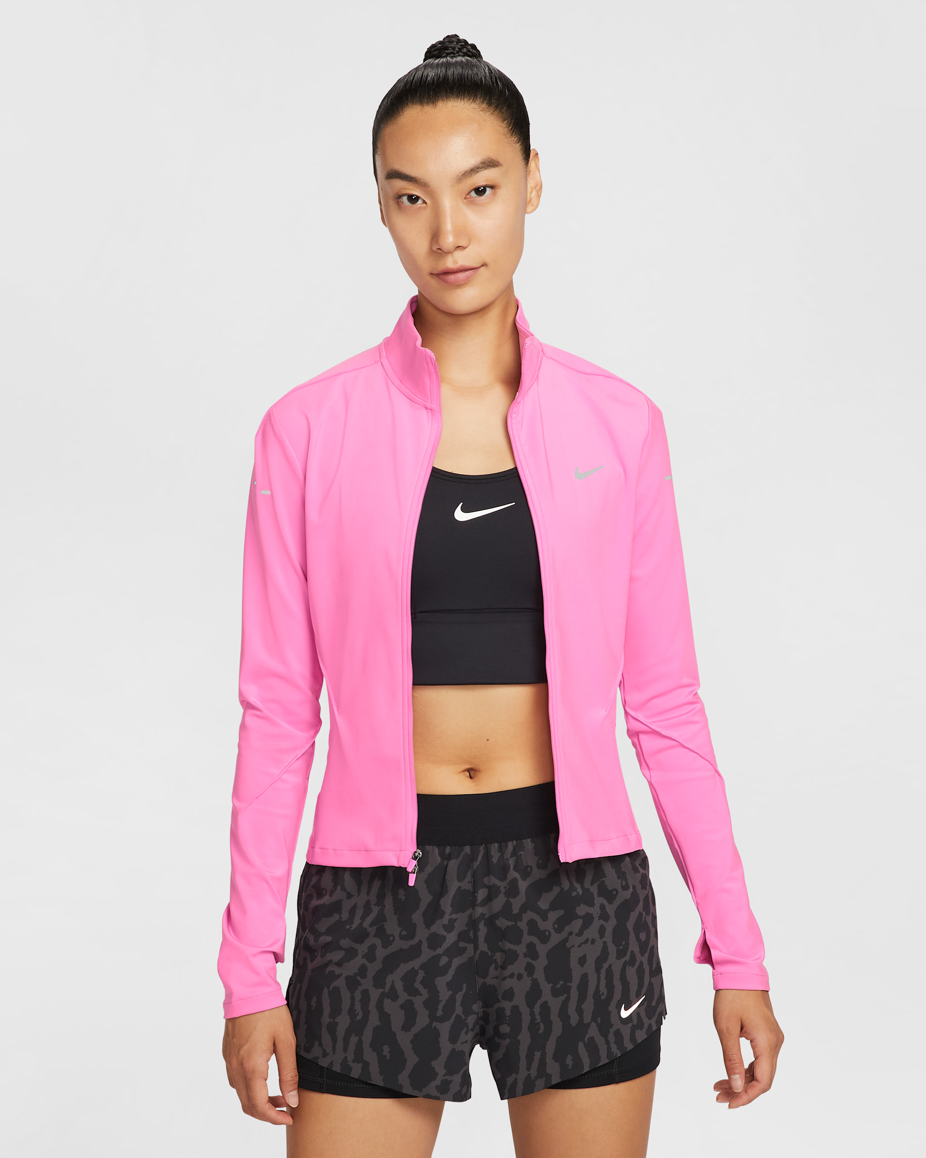 ナイキ スウィフト ウィメンズ Dri-FIT フルジップ ミッドレイヤー ランニングトップ - プレイフルピンク
