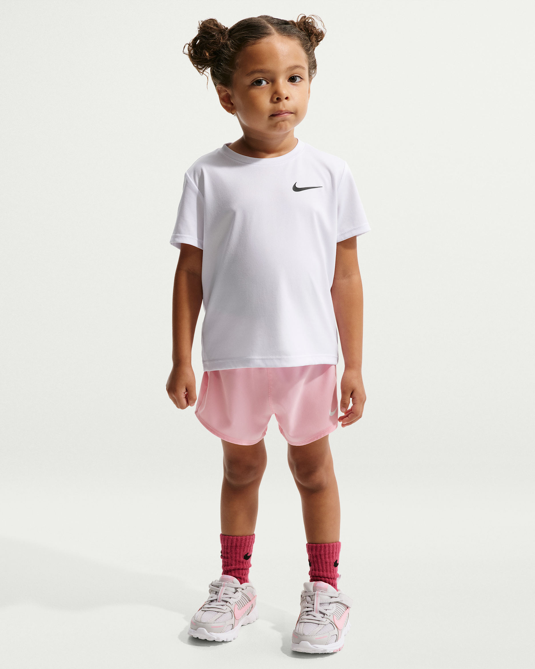 Shorts de tejido Woven infantil Nike Dri-FIT One - Rosa suave medio