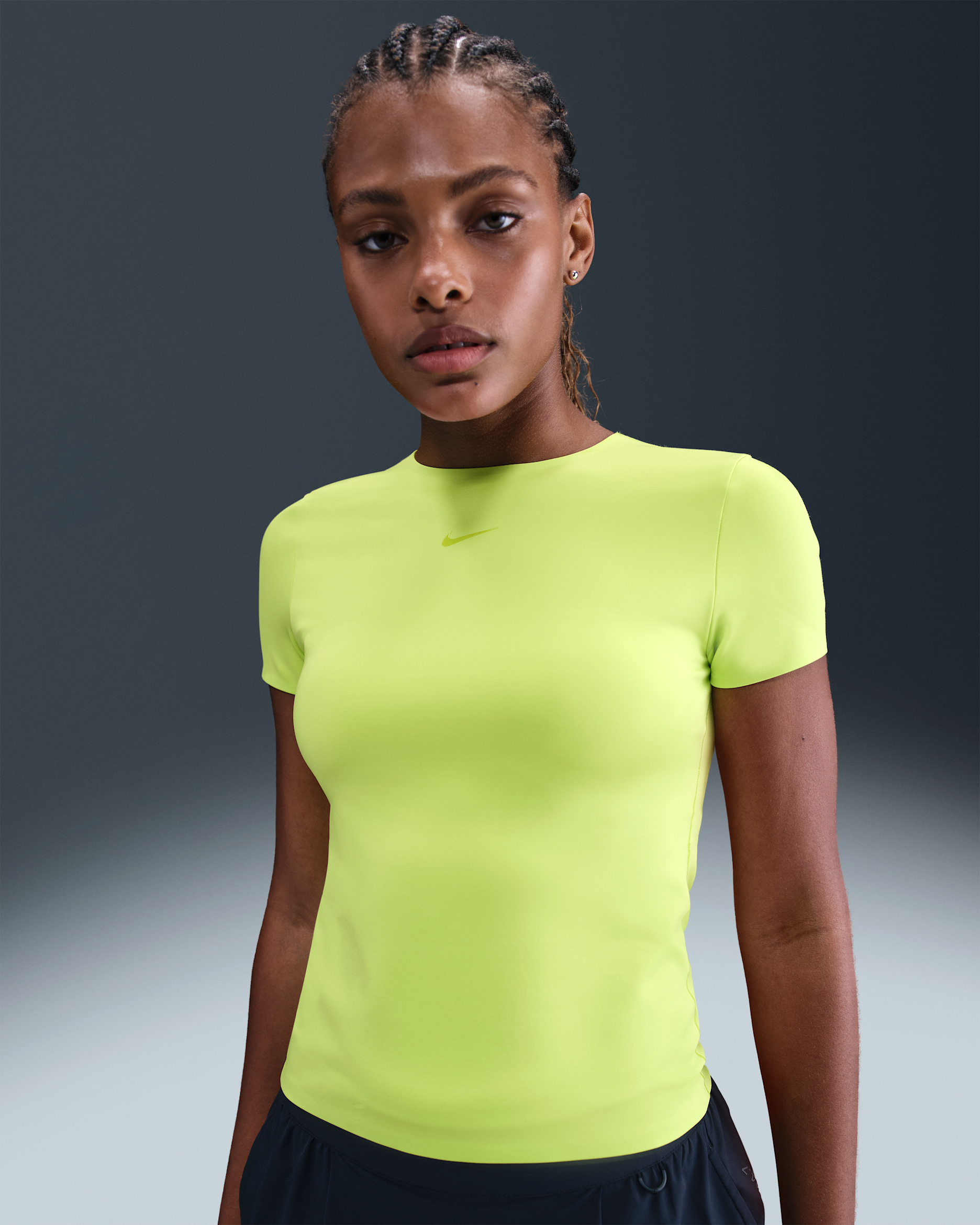 Haut à manches courtes Nike Form pour femme - Cyber/Bright Cactus