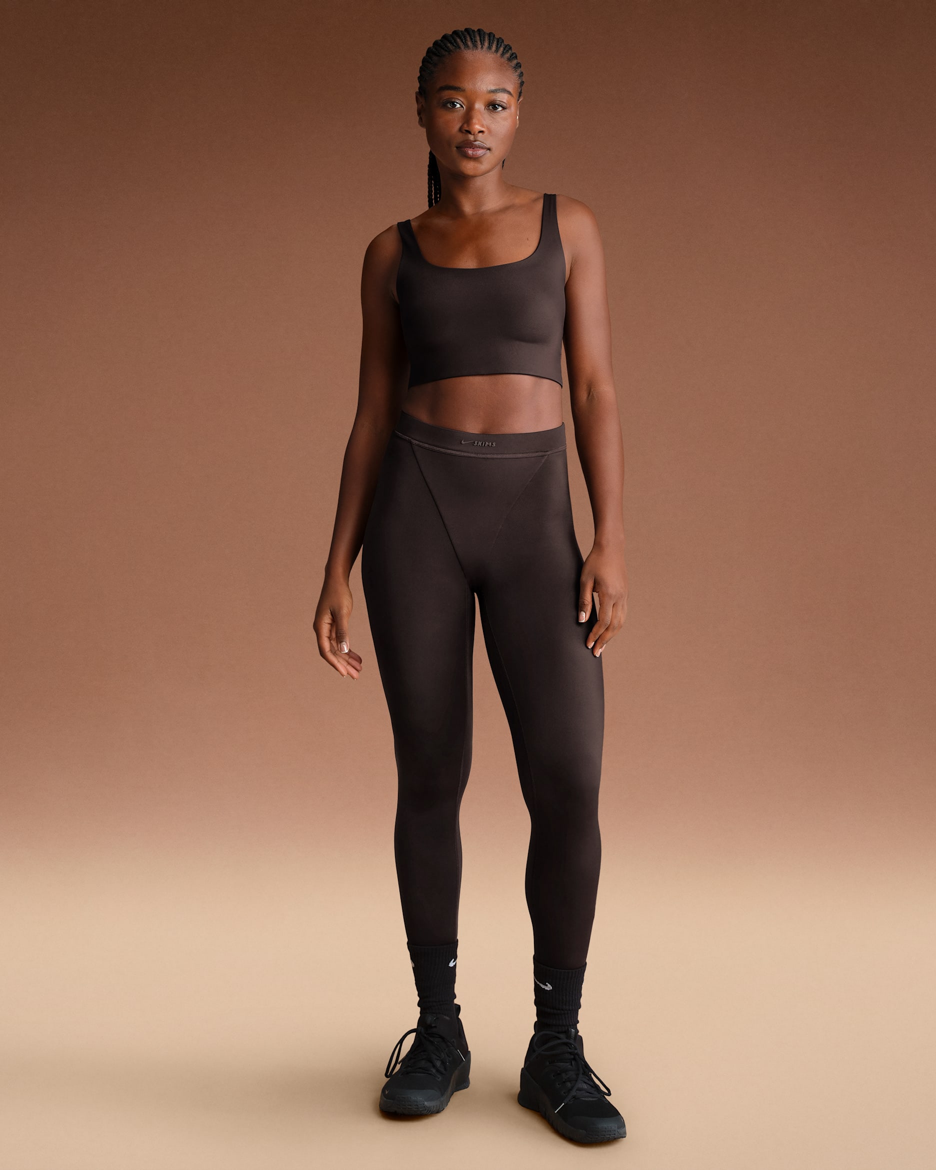 NikeSKIMS Shine Women's High-Waisted V-Panel 26" Leggings - NSKM PHOENIX