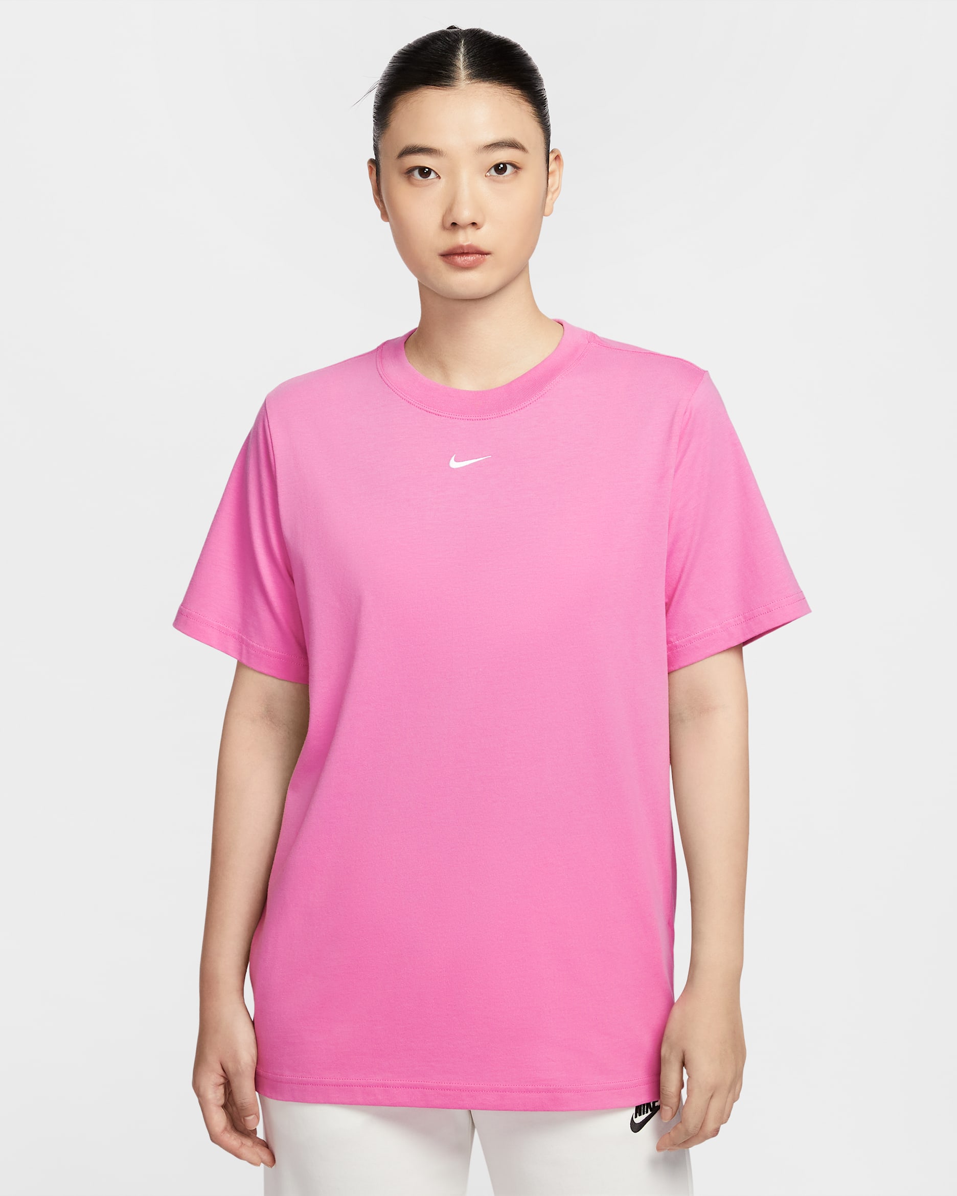 Nike Sportswear Women's T-shirt - Playful Pink