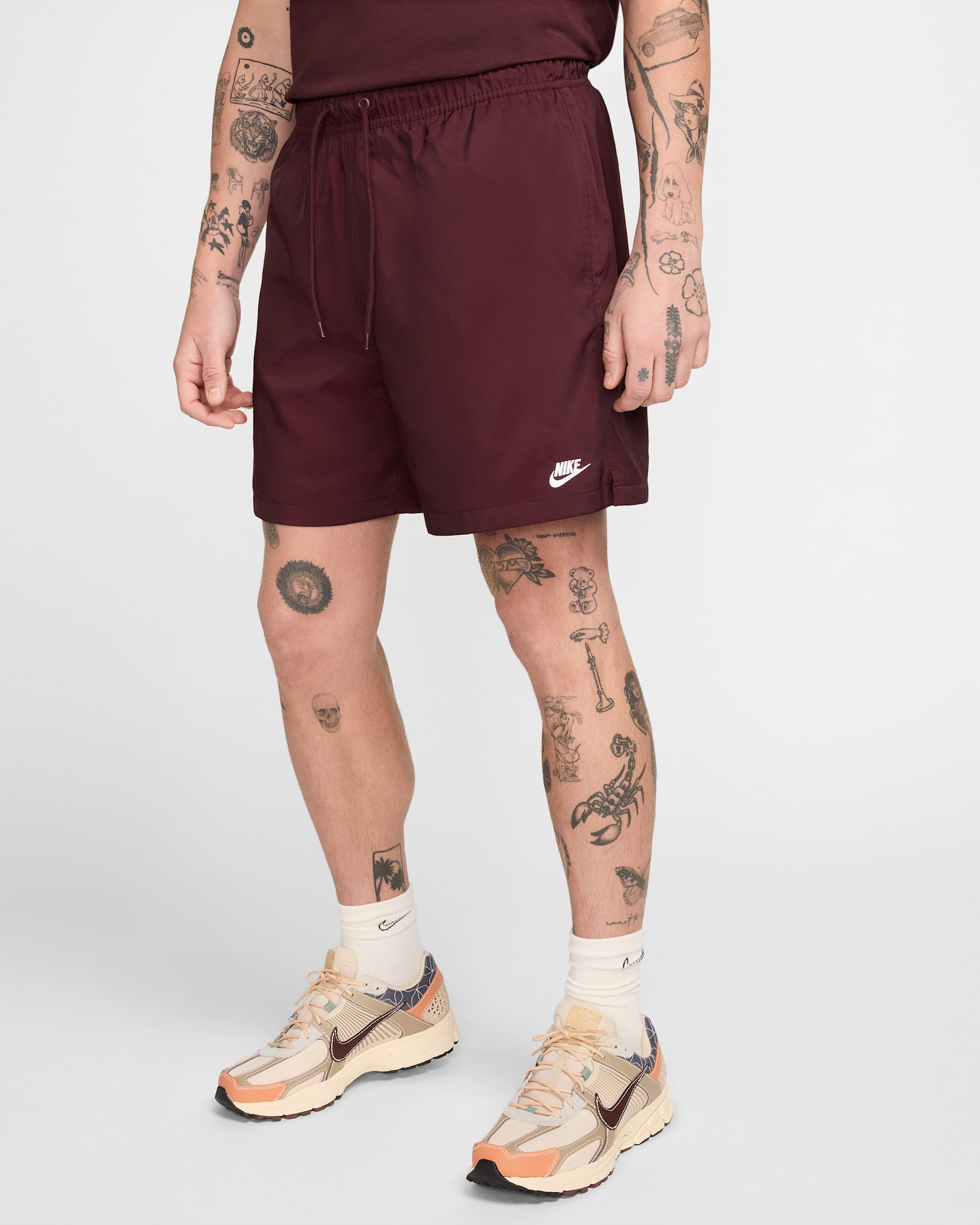 Shorts de tejido Woven Flow para hombre Nike Club - Burdeos enérgico/Blanco