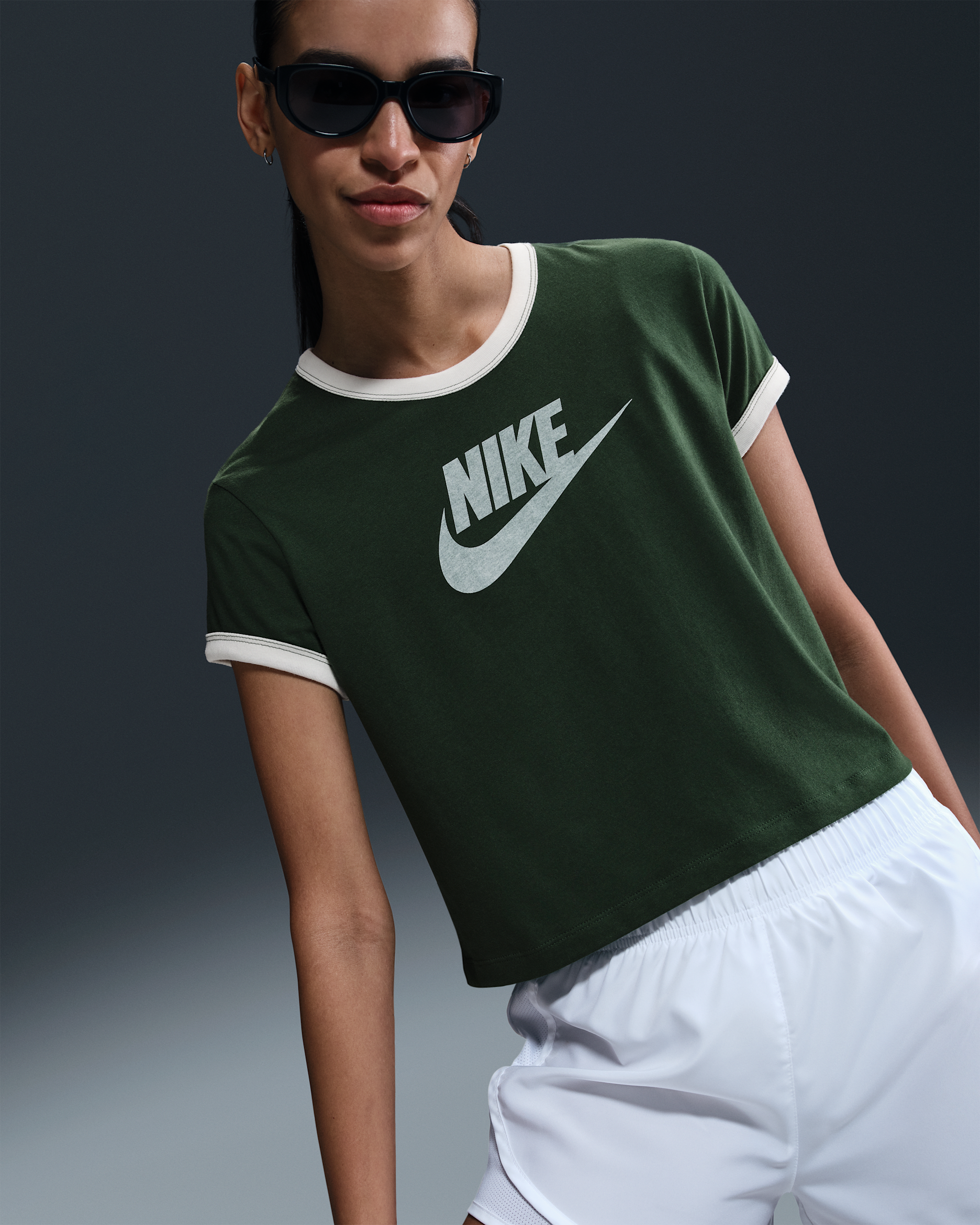 Nike Sportswear Women's Graphic Ringer T-Shirt - Fir/Sail