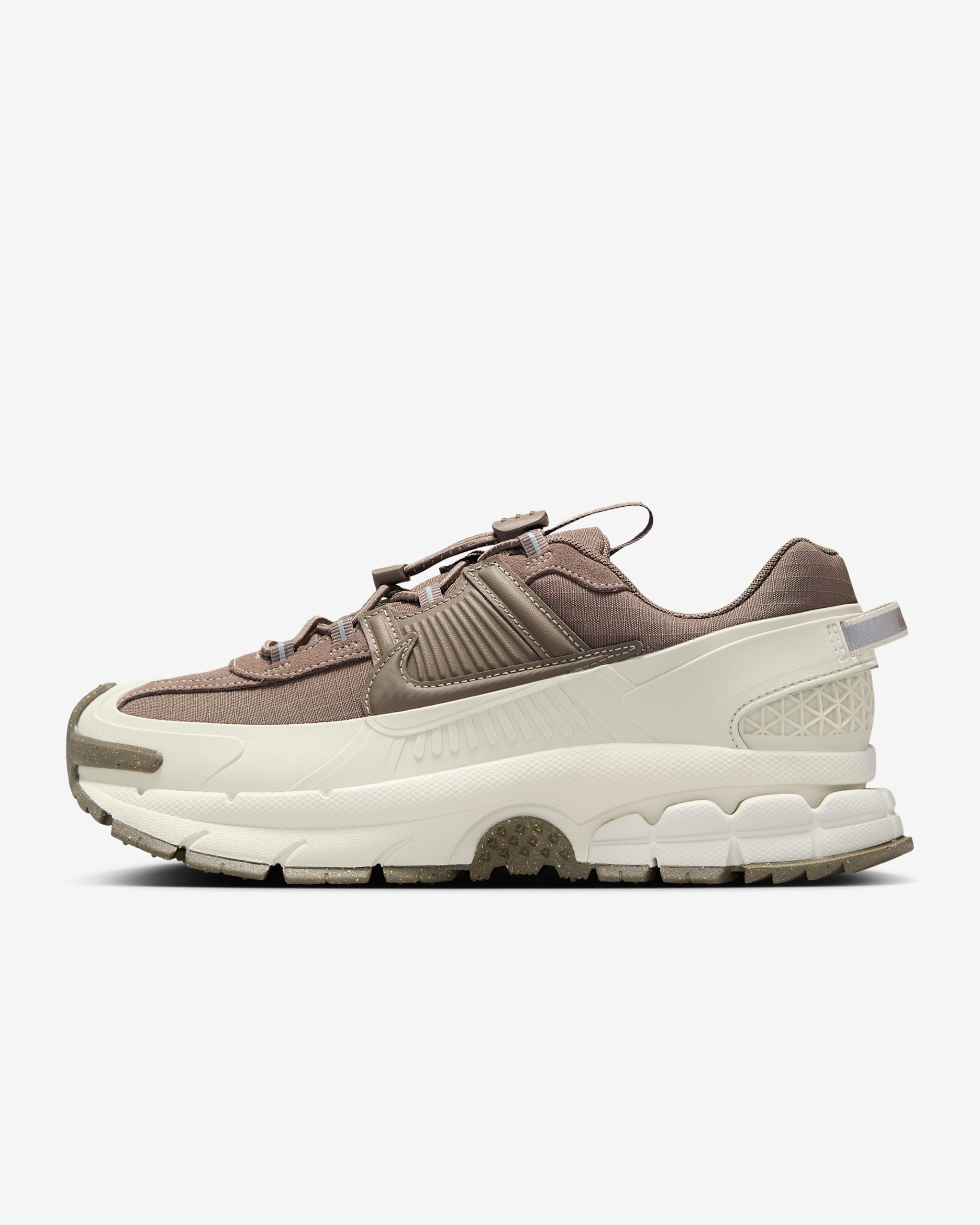 รองเท้าสำหรับฤดูหนาวผู้หญิง Nike Zoom Vomero Roam - Light Bone/Court Purple/Gum Dark Brown/Mink Brown